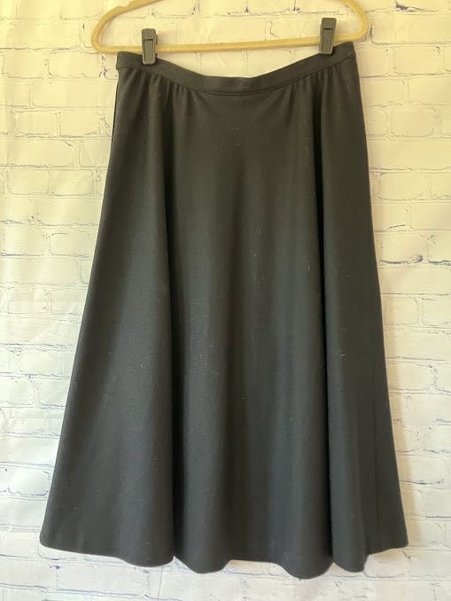 Pendleton Vintage Pendleton Black 100% Virgin Wool Maxi Skirt sz 14 Size 36" / US 14 / IT 50 - 1 Thumbnail