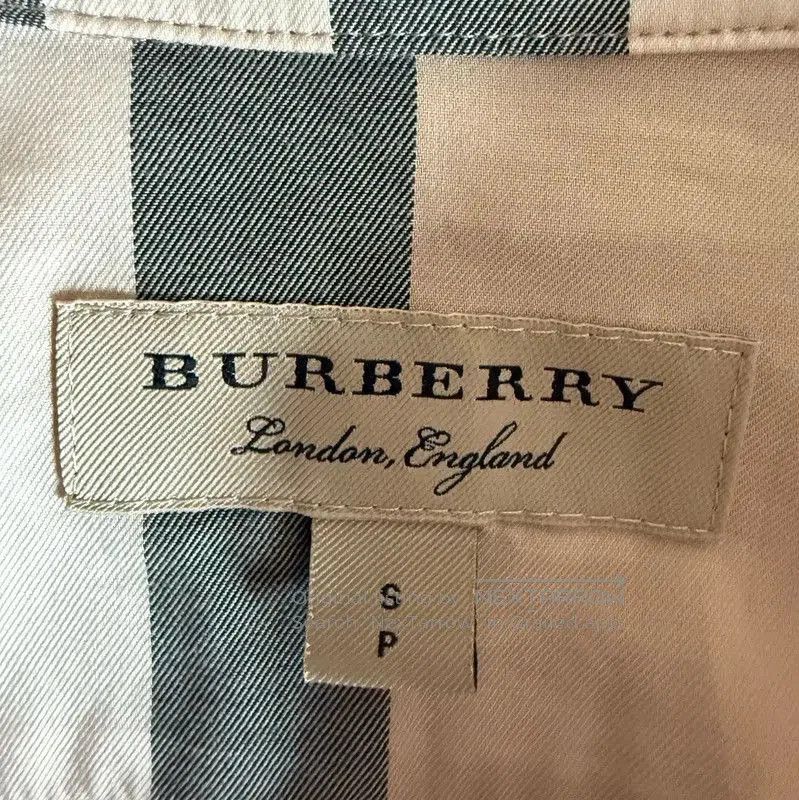Burberry Burberry Khaki Cotton Women's Shirt. Size S / US 4 / IT 40 - 3 Thumbnail