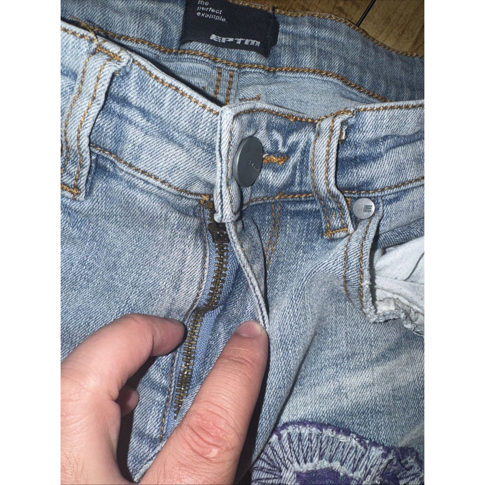 EPTM. EPTM Flared Denim Streetwear Embroidered Y2K Distressed Blue Size US 30 / EU 46 - 4 Thumbnail