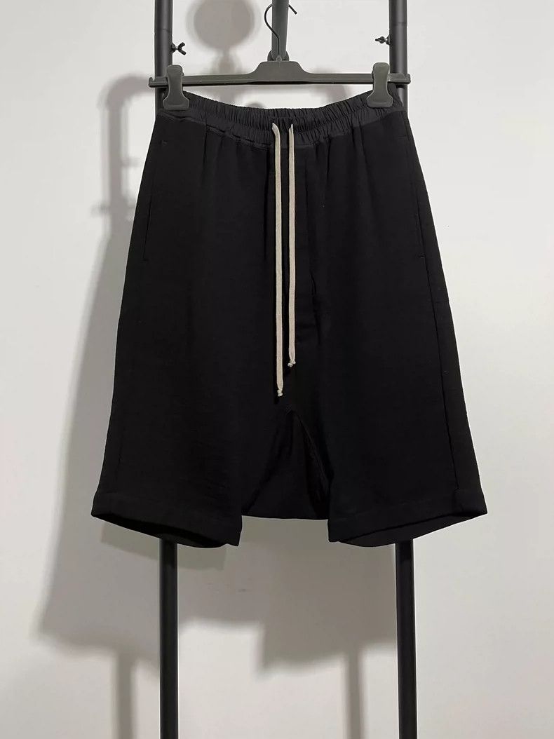 Rick Owens Rick Owens Black Shorts Size 48- DMC Size US 31 - 1 Thumbnail