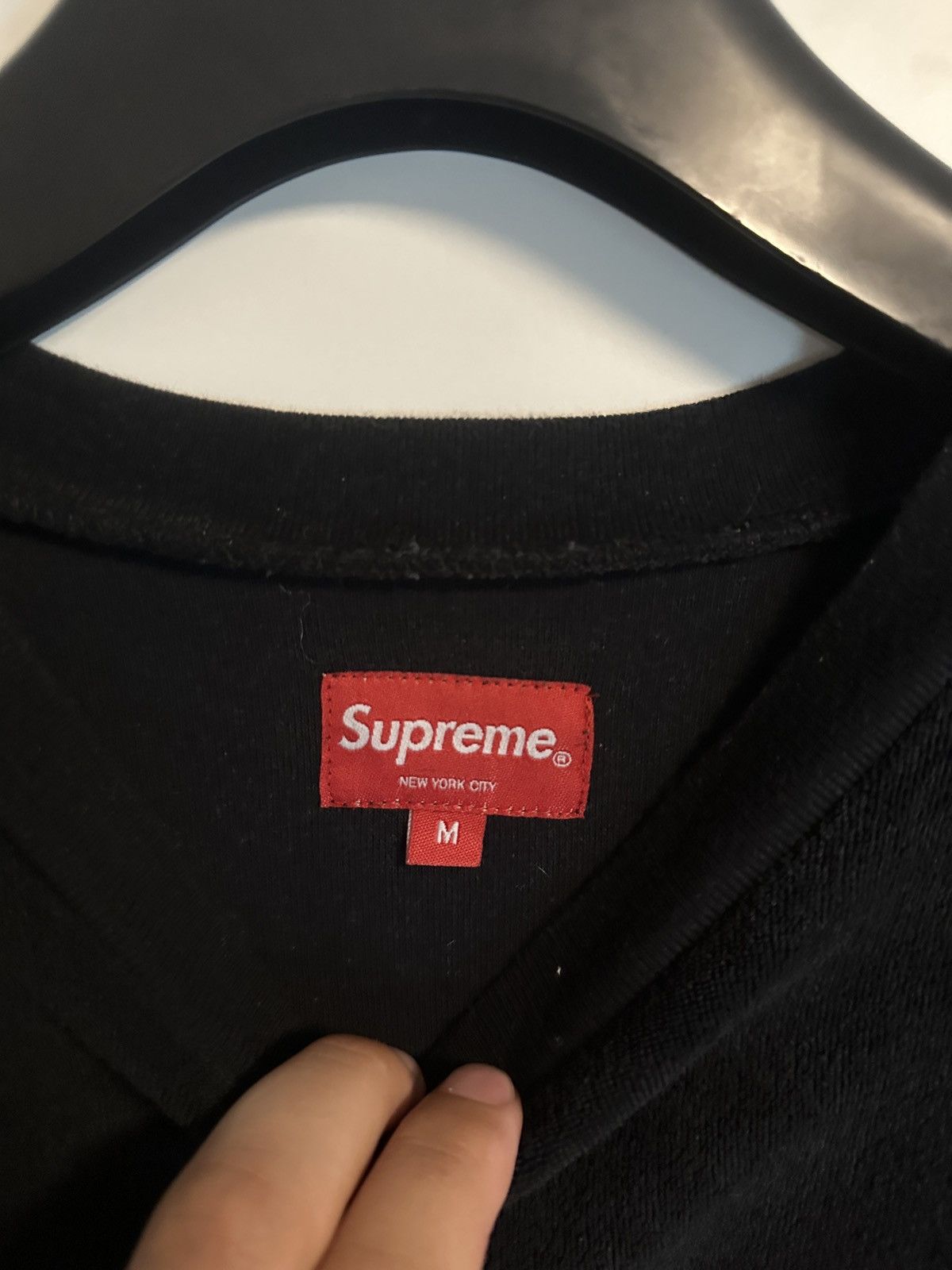 Supreme Supreme T shirt size L black and white Size US L / EU 52-54 / 3 - 3 Thumbnail