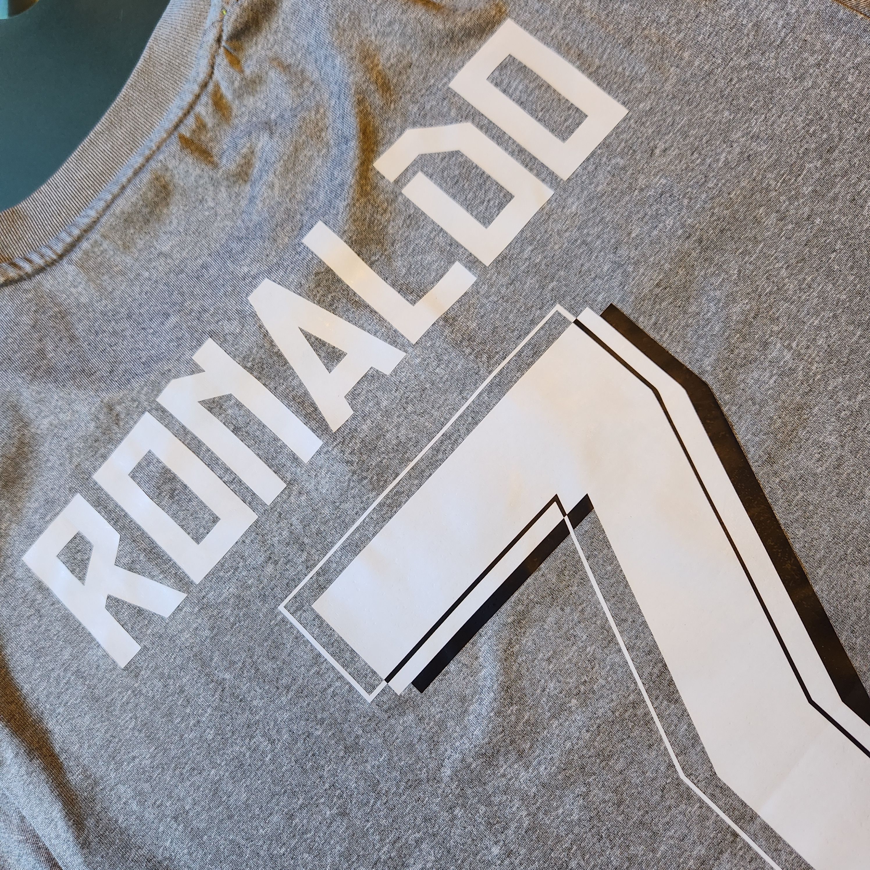 Adidas Authentic Real Madrid RONALDO CR7 2015-2016 Away Jersey Size US S / EU 44-46 / 1 - 4 Thumbnail