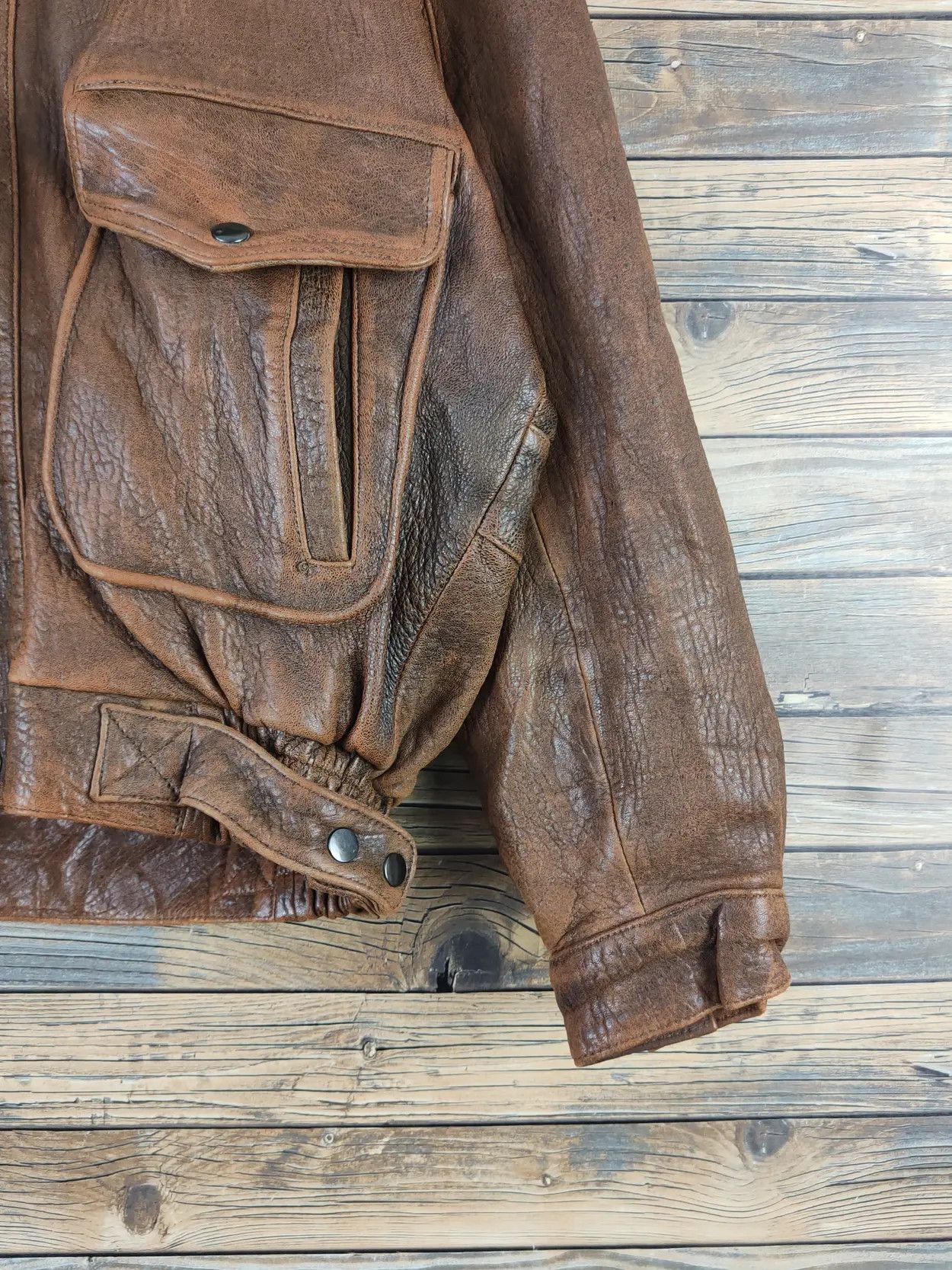 Vintage DL Bravery Chieftain Brown vintage Leather Jackets #W2260 Size US L / EU 52-54 / 3 - 7 Thumbnail