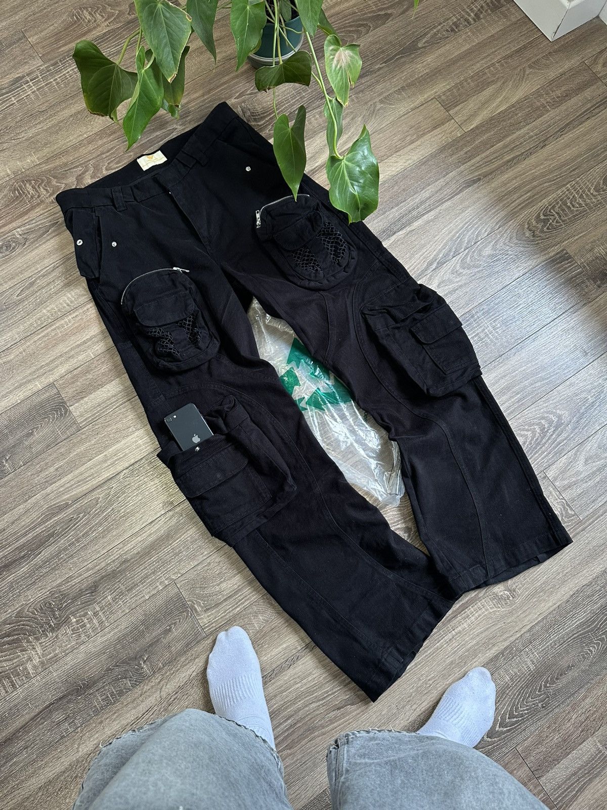 SS24 Trendt Vision Tactical Wide-Leg Raw Carpenter Jeans