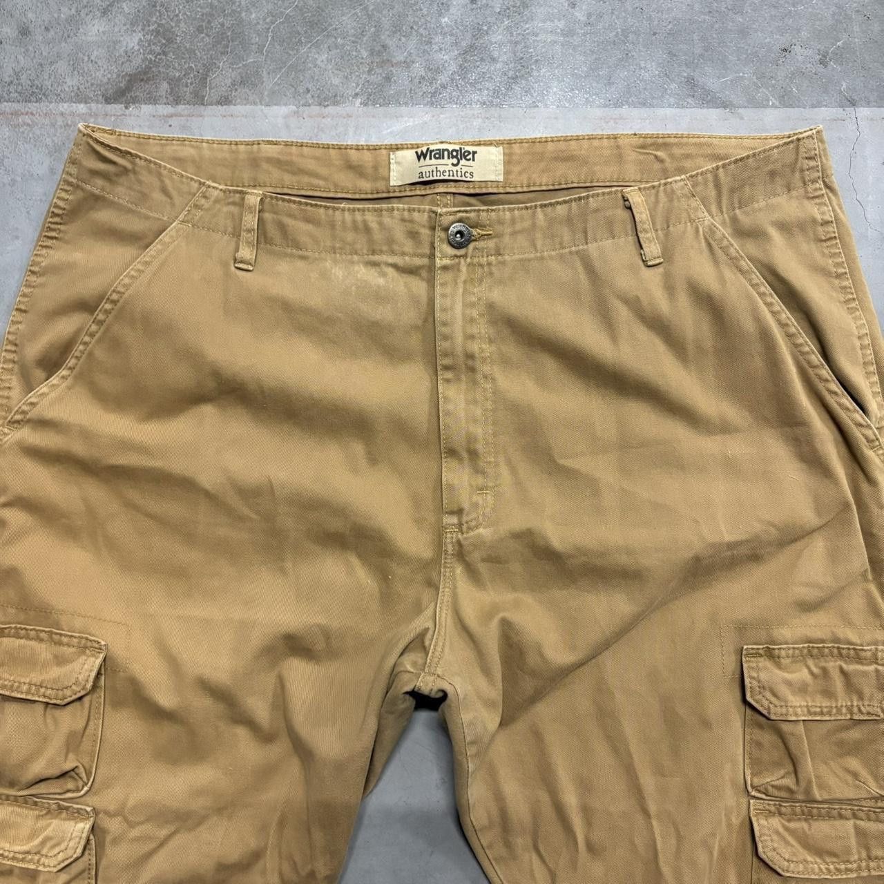Vintage Crazy Vintage Y2K/2000s Baggy Khaki Skater Style Carhartt Style Cargo Pants! Size US 40 / EU 56 - 3 Thumbnail