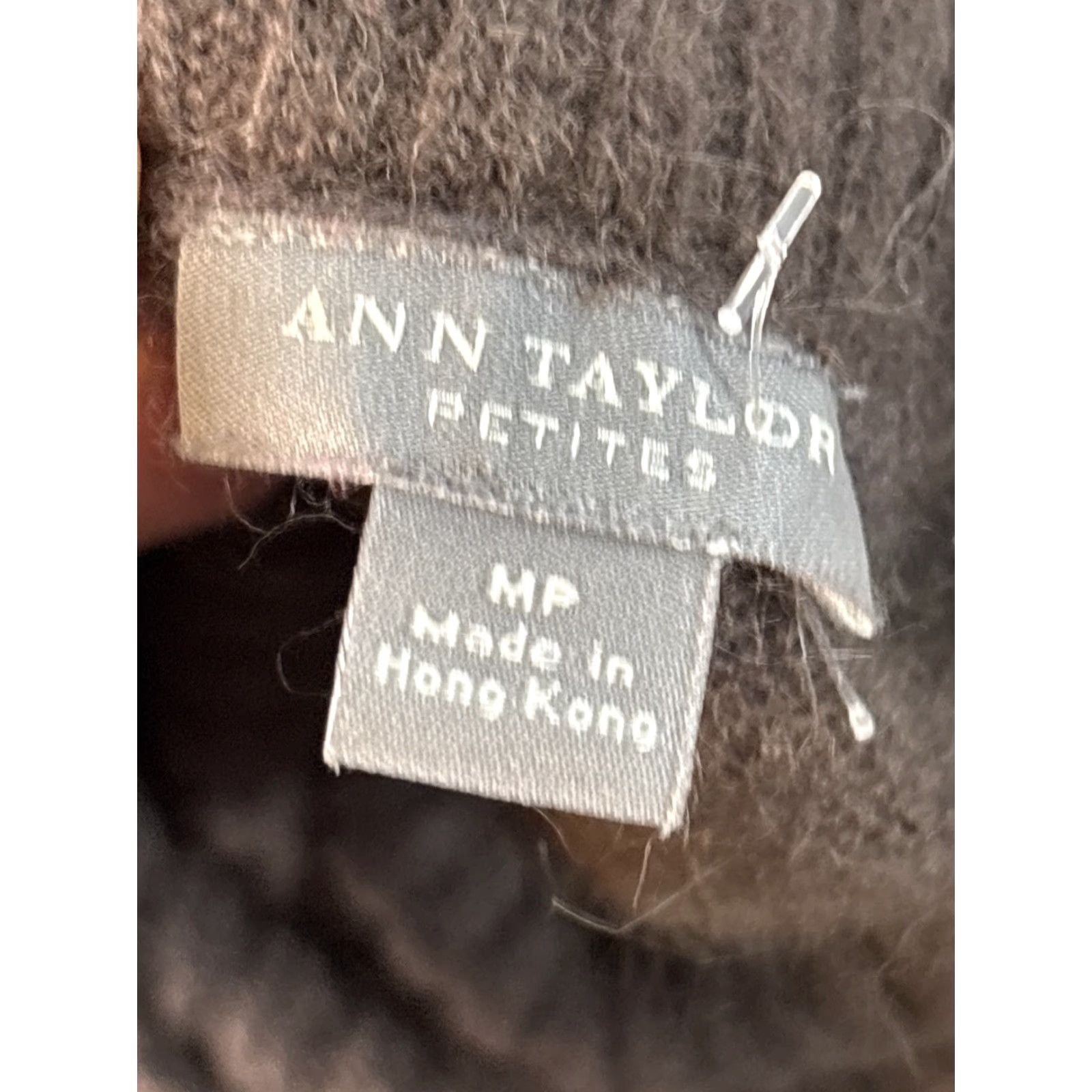 Ann Taylor VINTAGE Ann Taylor Sweater Turtleneck Long Sleeve Angora Fair Isle 90s Womens Petite Medium Brown Pullover Size M / US 6-8 / IT 42-44 - 5 Thumbnail