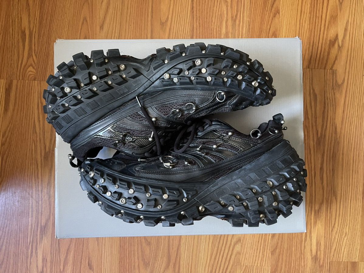 Balenciaga Balenciaga Bouncer Screw Sneakers W/ Piercings Size US 11 / EU 44 - 2 Thumbnail