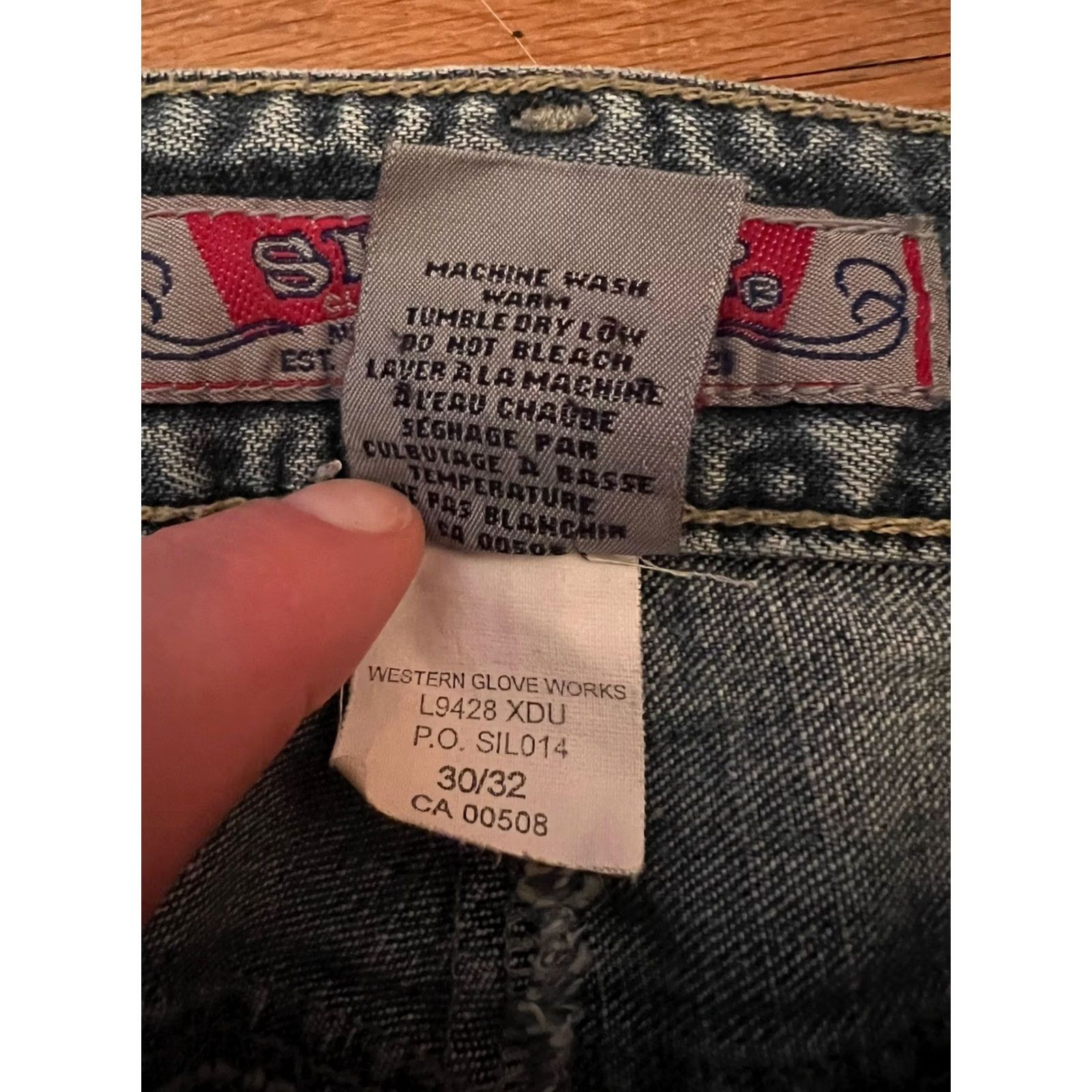 Denime VINTAGE Western Glove Works Jeans Womens 30x32 Blue Flare Med Wash Denim Jeans Flared Womens 30x32 Blue Denim Size 30" / US 8 / IT 44 - 4 Thumbnail