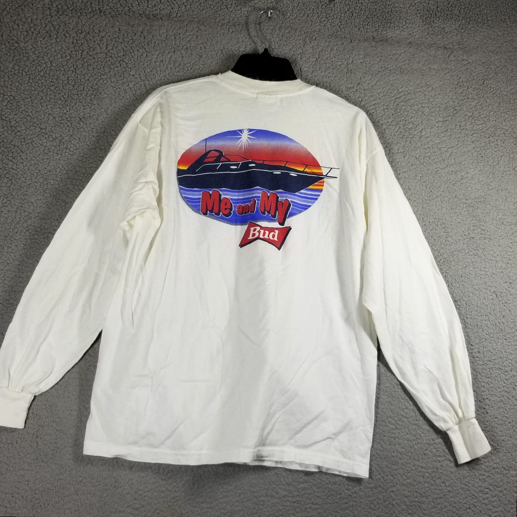 Gildan Budweiser Shirt Mens Large White Long Sleeve Graphic Beer Me and My Bud Crew Neck Cotton Mens Size US L / EU 52-54 / 3 - 2 Thumbnail