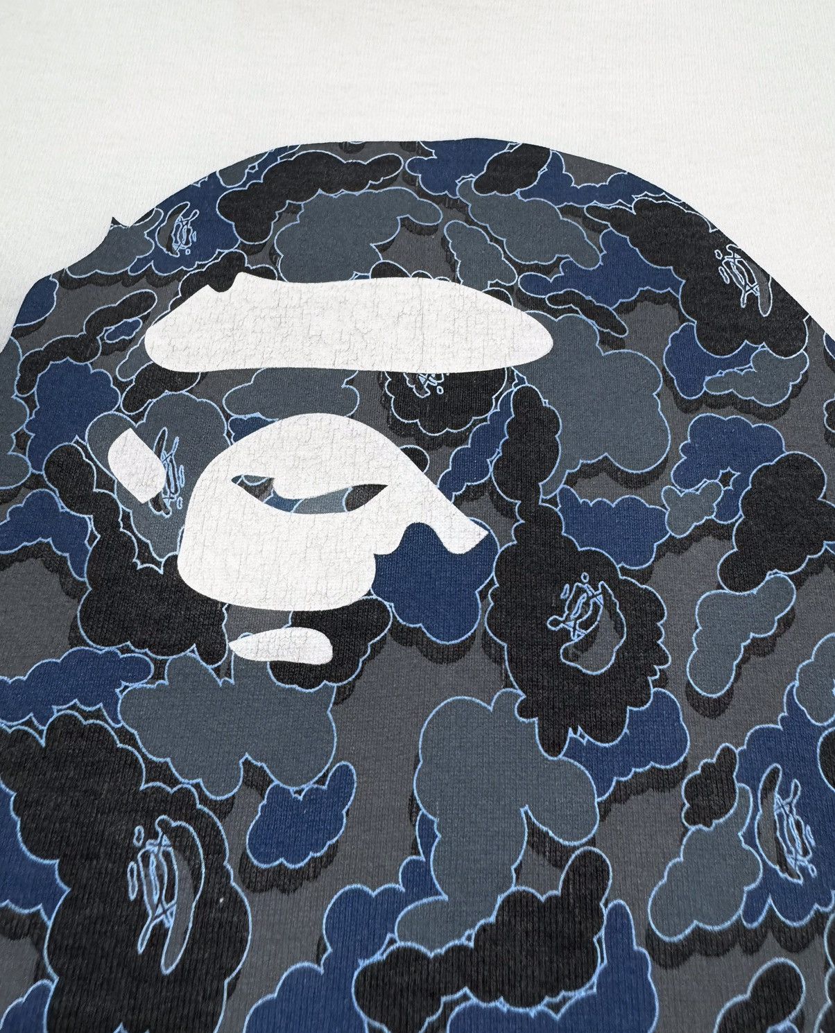 Bape × Kaws OG Kaws x Bape Cloud Camo T-Shirt Size US L / EU 52-54 / 3 - 2 Thumbnail