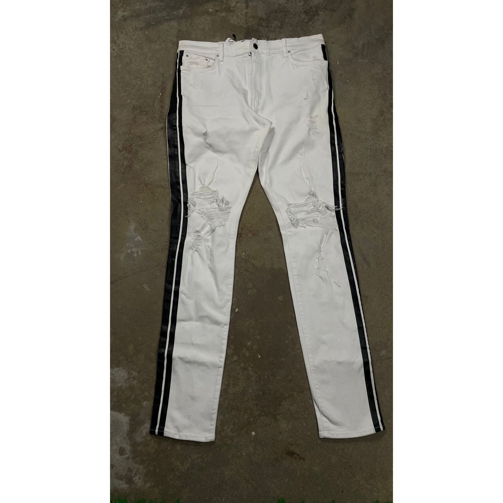 Amiri Amiri Jeans White Black Stripe Used 36 Size US 36 / EU 52 - 1 Thumbnail