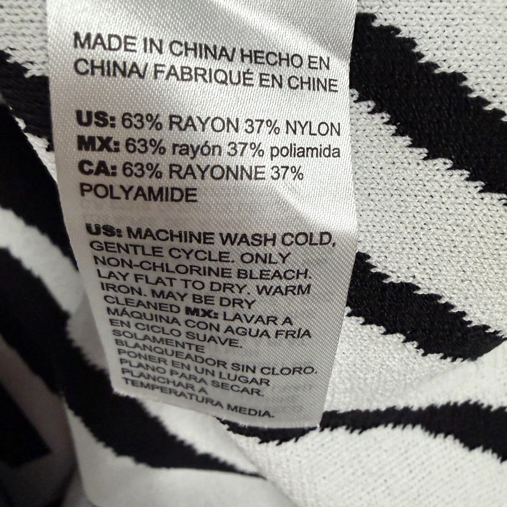 Vintage Chico's Cardigan Sweater Womens L Black White Zebra Print Open Front Casual / Party Womens Mens Girls Boys Size L / US 10 / IT 46 - 6 Thumbnail
