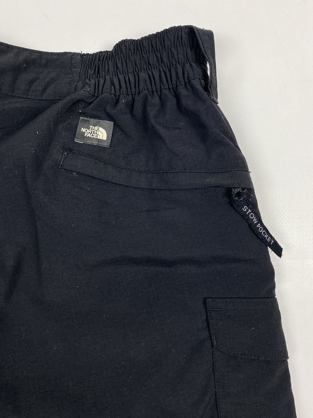 The North Face The North Face 2 in 1 Black Nylon Transformer Cargo Pants Size 34" / US 12 / IT 48 - 11 Thumbnail