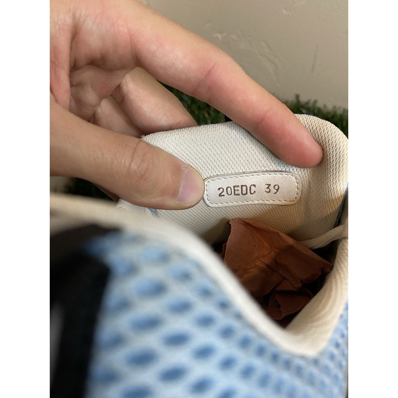 Dior Dior B22 ‘White Blue’| Size 39 EU ( 6 US ) Size US 6 / EU 39 - 20 Thumbnail