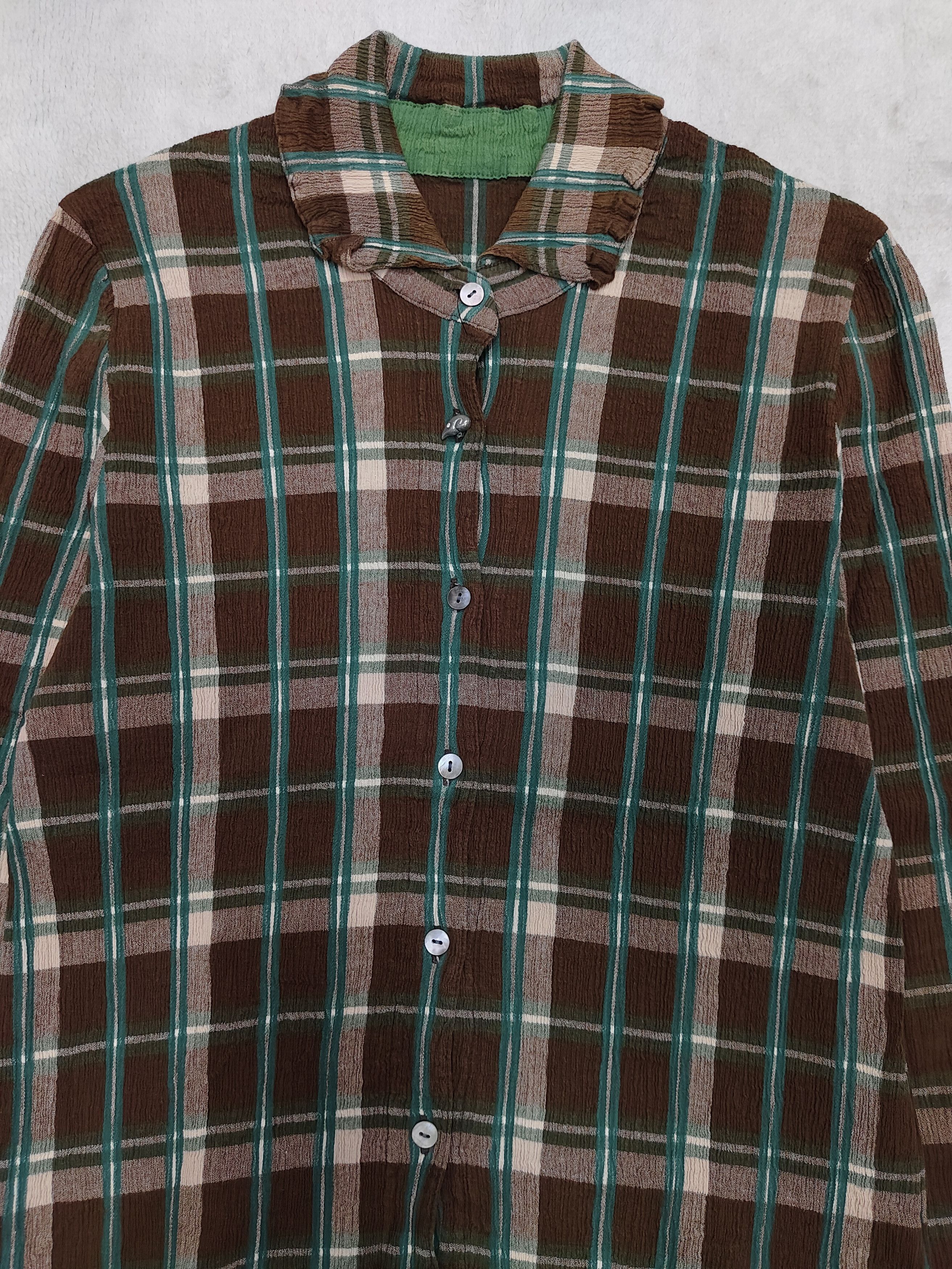 Tsumori Chisato Tsumori Chisato🇯🇵 Pin Button Detail Plaid Pleated Blouses Size M / US 6-8 / IT 42-44 - 4 Thumbnail