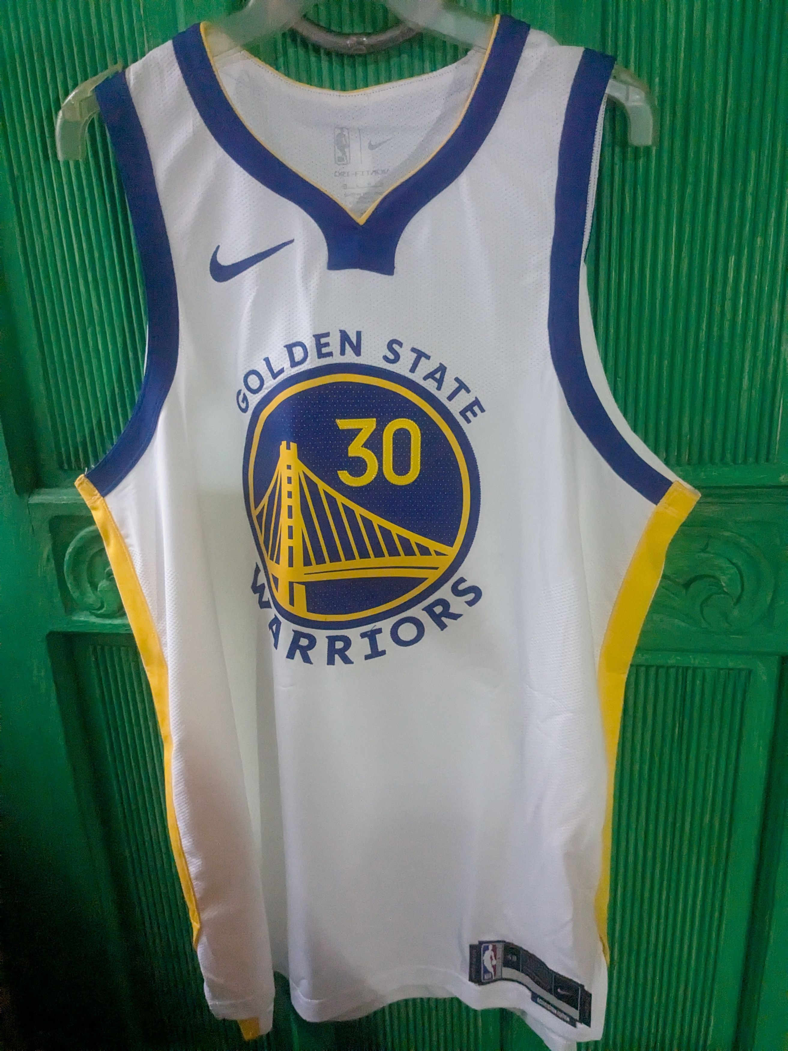 Nike Steph curry authentic signed gsw Nike jersey beckett Size US L / EU 52-54 / 3 - 5 Thumbnail