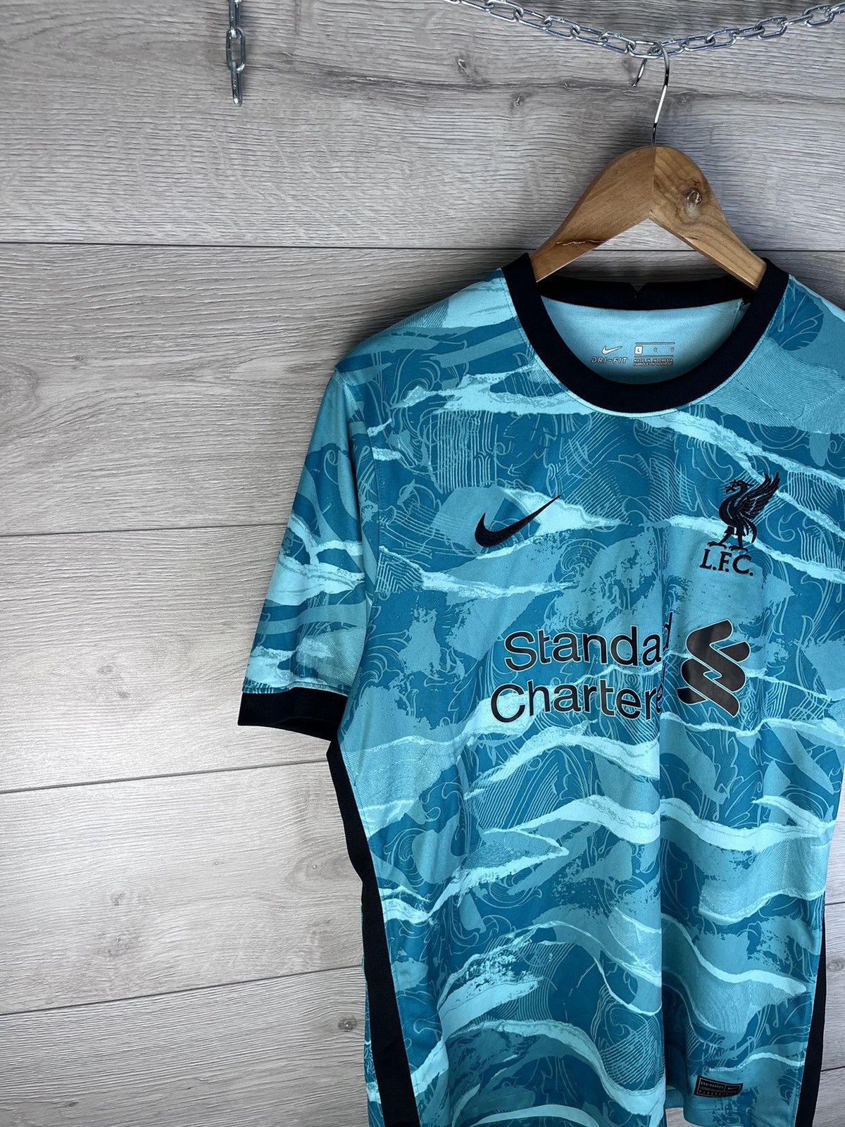 Nike Men's football soccer jersey Nike L.F.C Liverpool size L Size US L / EU 52-54 / 3 - 2 Thumbnail