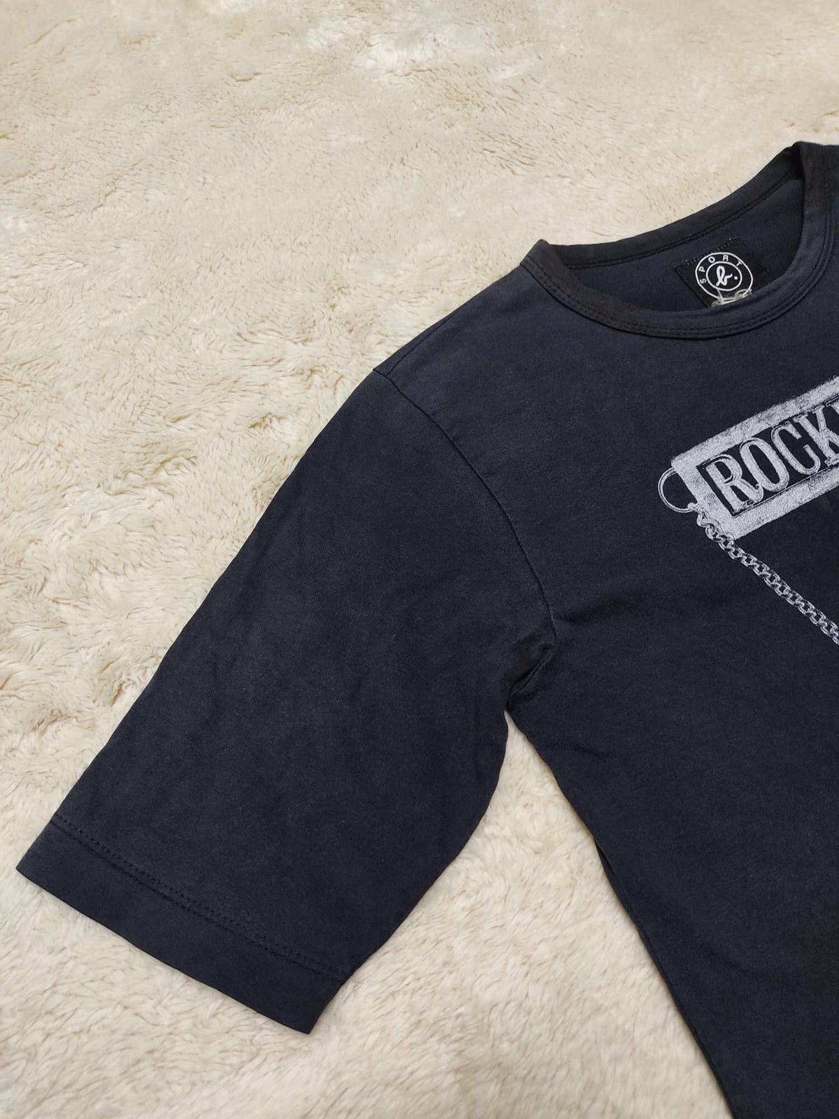 Japanese Brand × agnes b. VINTAGE RARE Agnes B Sport Rockmoze Black Faded T-Shirt Size S / US 4 / IT 40 - 3 Thumbnail