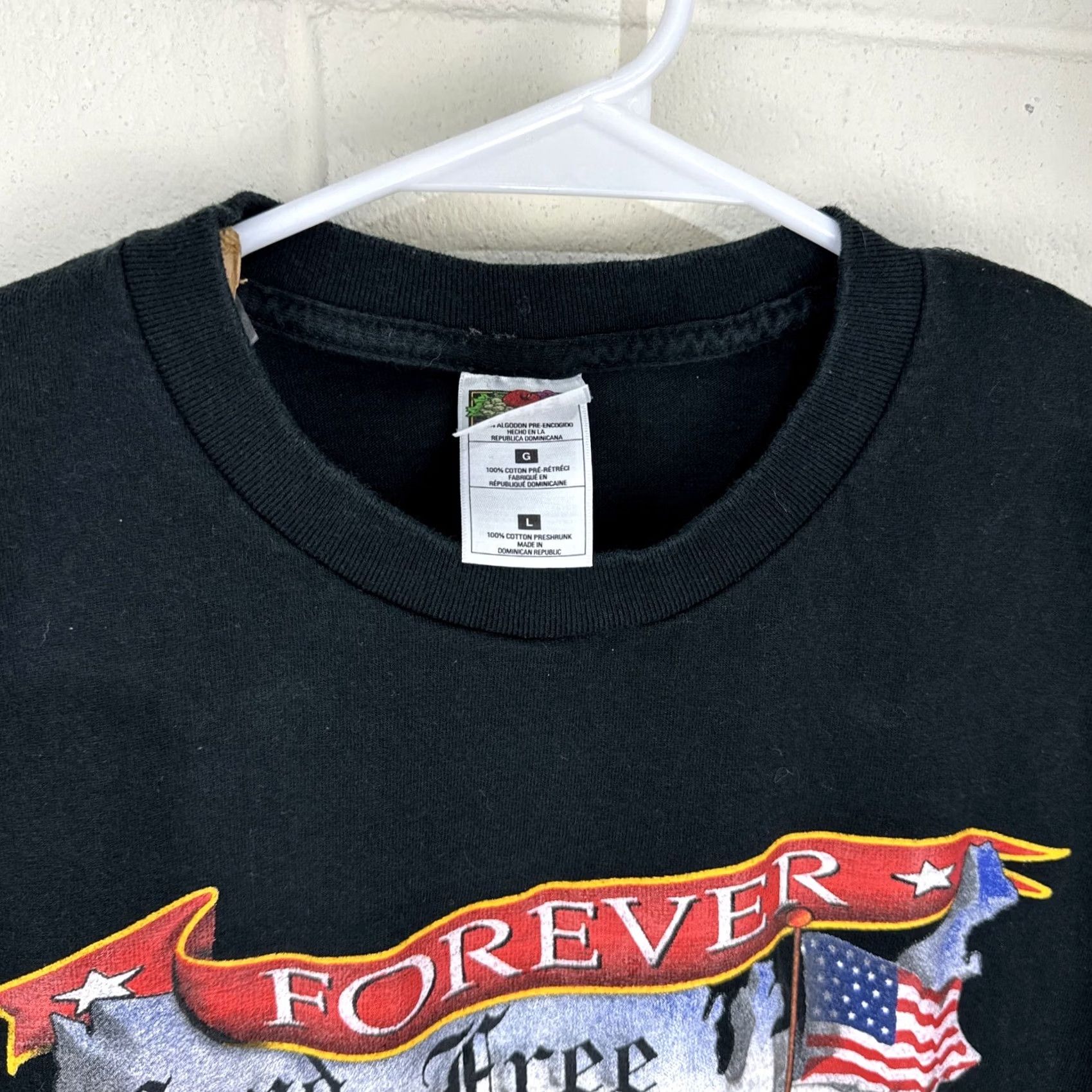 Fruit Of The Loom VINTAGE Land Of The Free T Shirt Large American Black 2000s Eagle Fruit of the Loom Heavy Mens Short Sleeve Cotton USA Patriotic Logo Shirt Size US L / EU 52-54 / 3 - 5 Thumbnail
