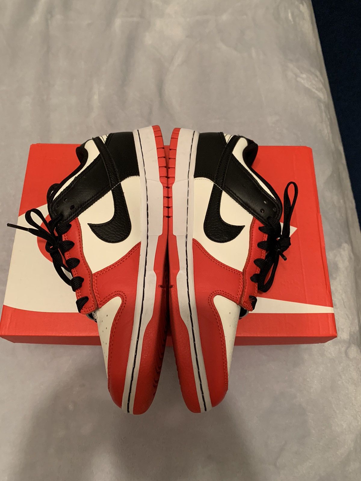 Nike Nike Dunk EMB x NBA 75th Anniversary-Bulls 2021 Size 9.5 Size US 9.5 / EU 42-43 - 4 Thumbnail