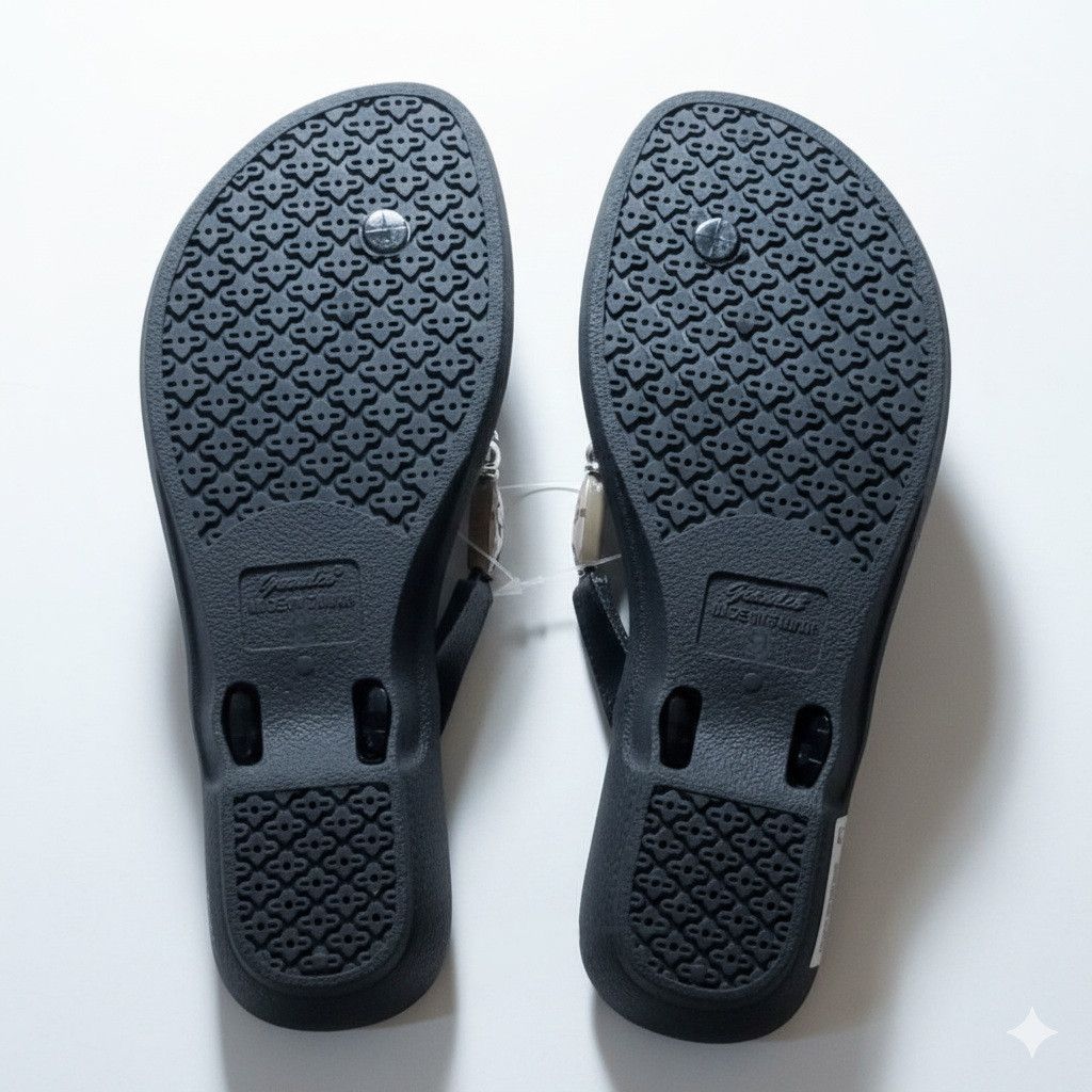 Other Grandco Size 7 NEW Sandal Lightweight Flip Flops Copper Blac Size US 7 / IT 37 - 6 Thumbnail