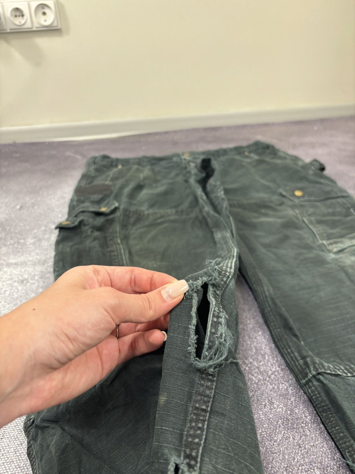 Carhartt Vintage Carhartt USA Dark Green Work Hype Baggy Cargo Pants Size US 40 / EU 56 - 14 Thumbnail