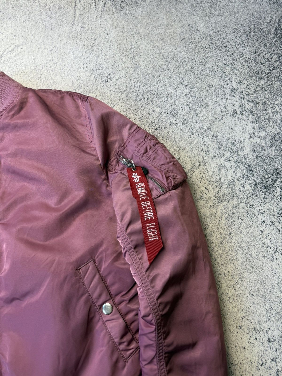 Alpha Industries Vintage Alpha Industries Bomber Jacket MA1 USA Size M / US 6-8 / IT 42-44 - 9 Thumbnail