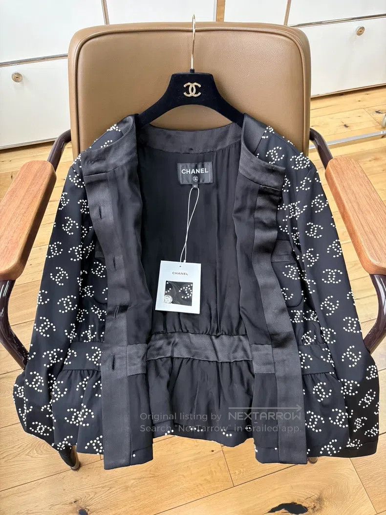 Chanel Chanel Pearl logo satin stitching jacket Size M / US 6-8 / IT 42-44 - 5 Thumbnail