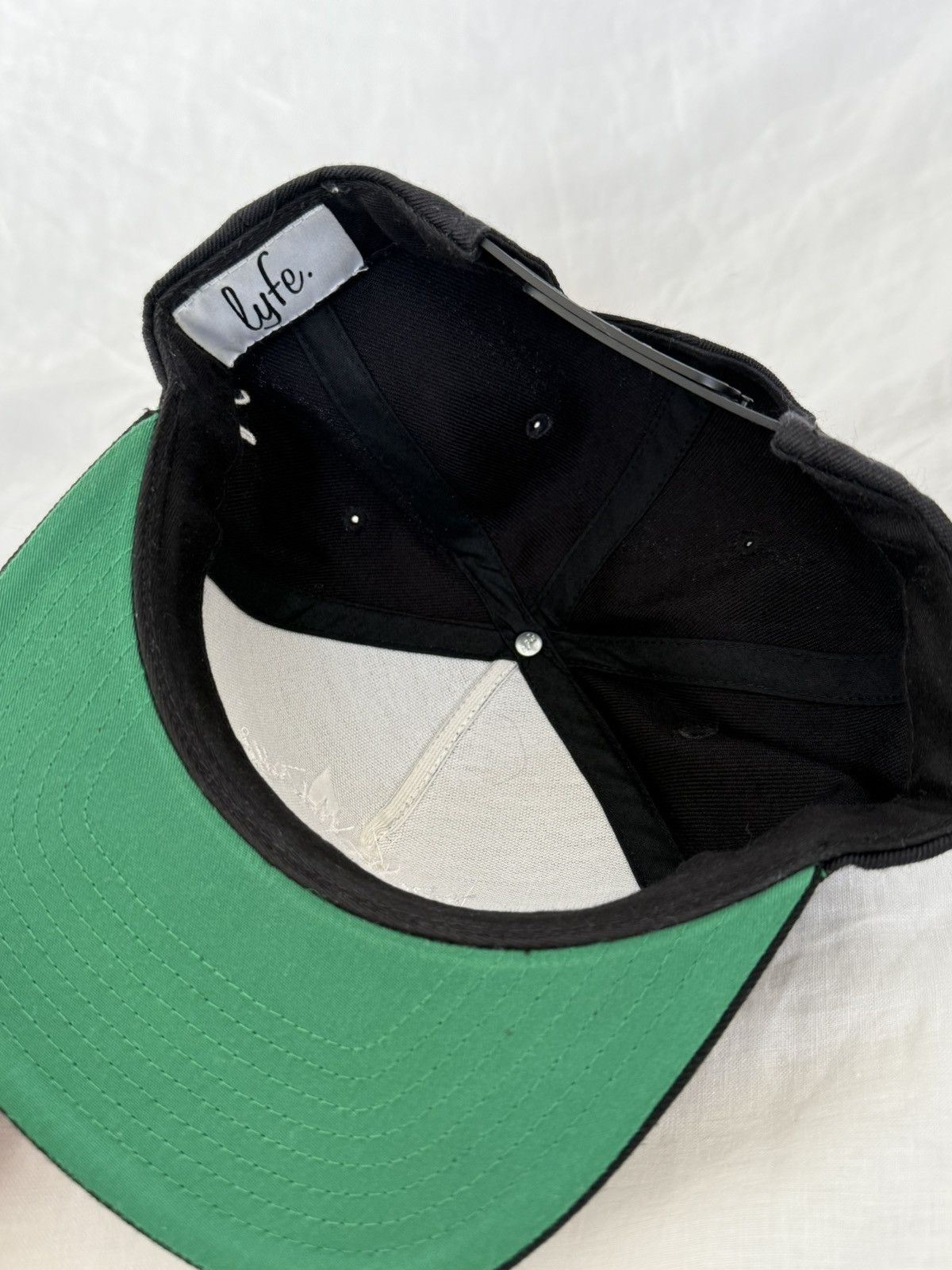Vintage Still in Miami LYFE Hat Size ONE SIZE - 3 Thumbnail