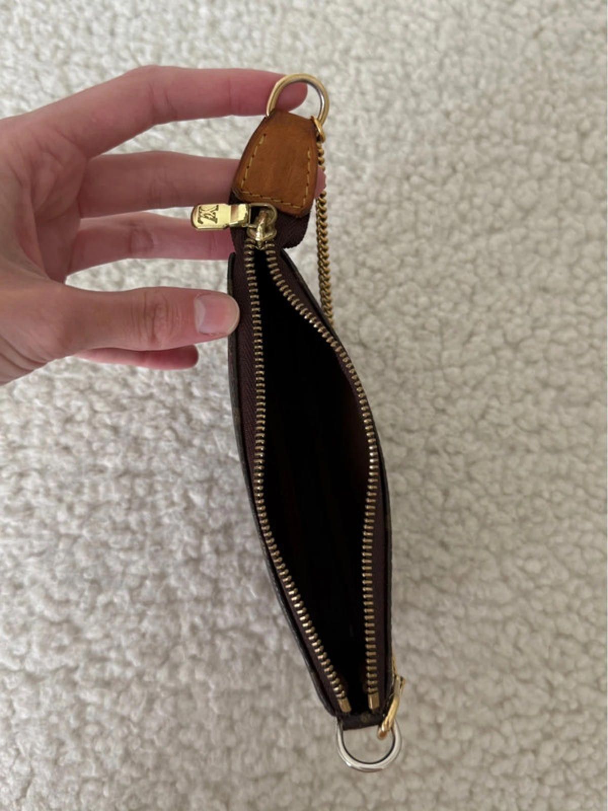 Louis Vuitton Louis Vuitton Mini Pochette Size ONE SIZE - 7 Thumbnail