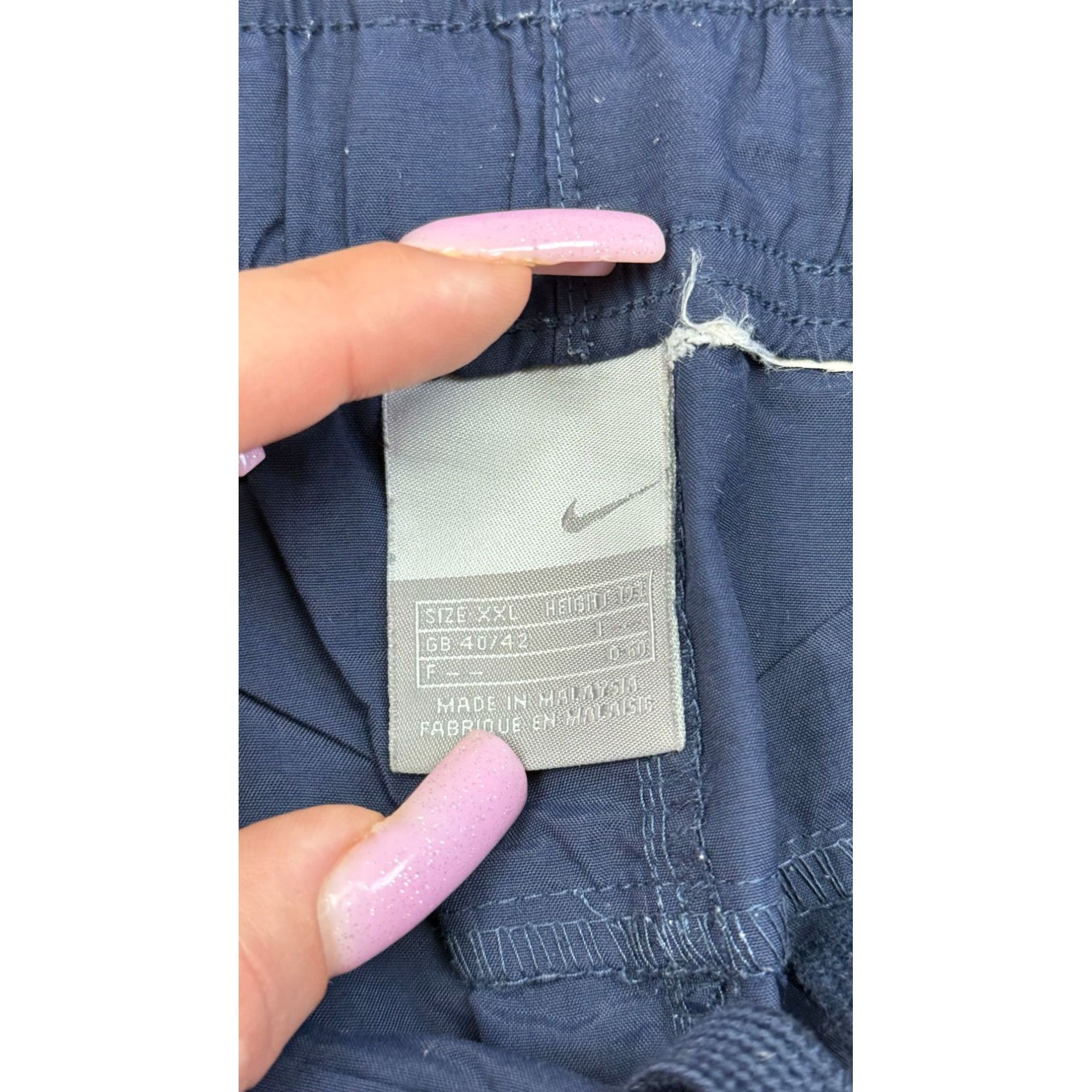 Nike Vintage Nike Navy Blue Shorts – Size XXL (GB 40/42) Size US 40 / EU 56 - 9 Thumbnail