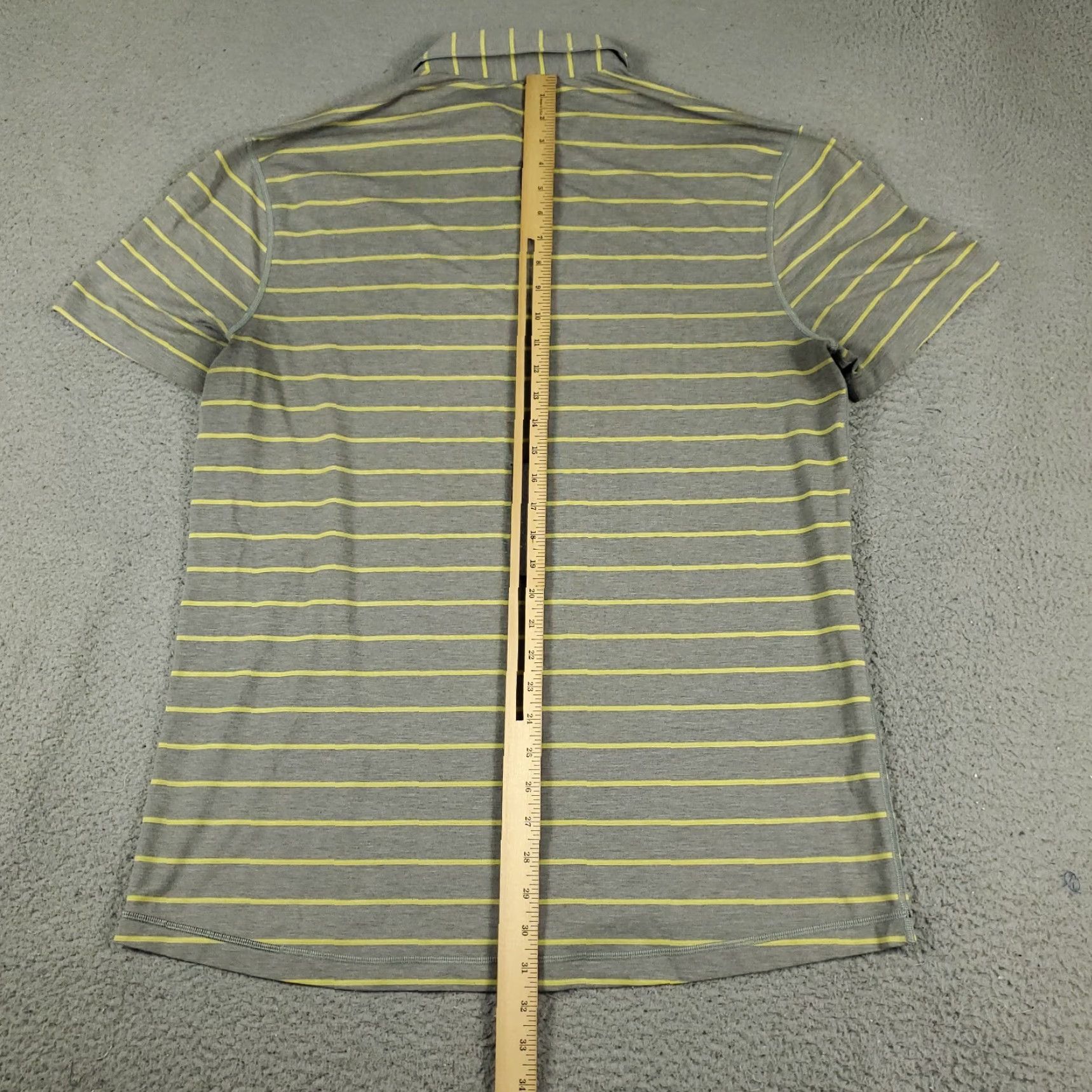 Lululemon Lululemon Polo Shirt Mens Large Gray Yellow Striped Tech Casual Short Sleeve Size US L / EU 52-54 / 3 - 5 Thumbnail