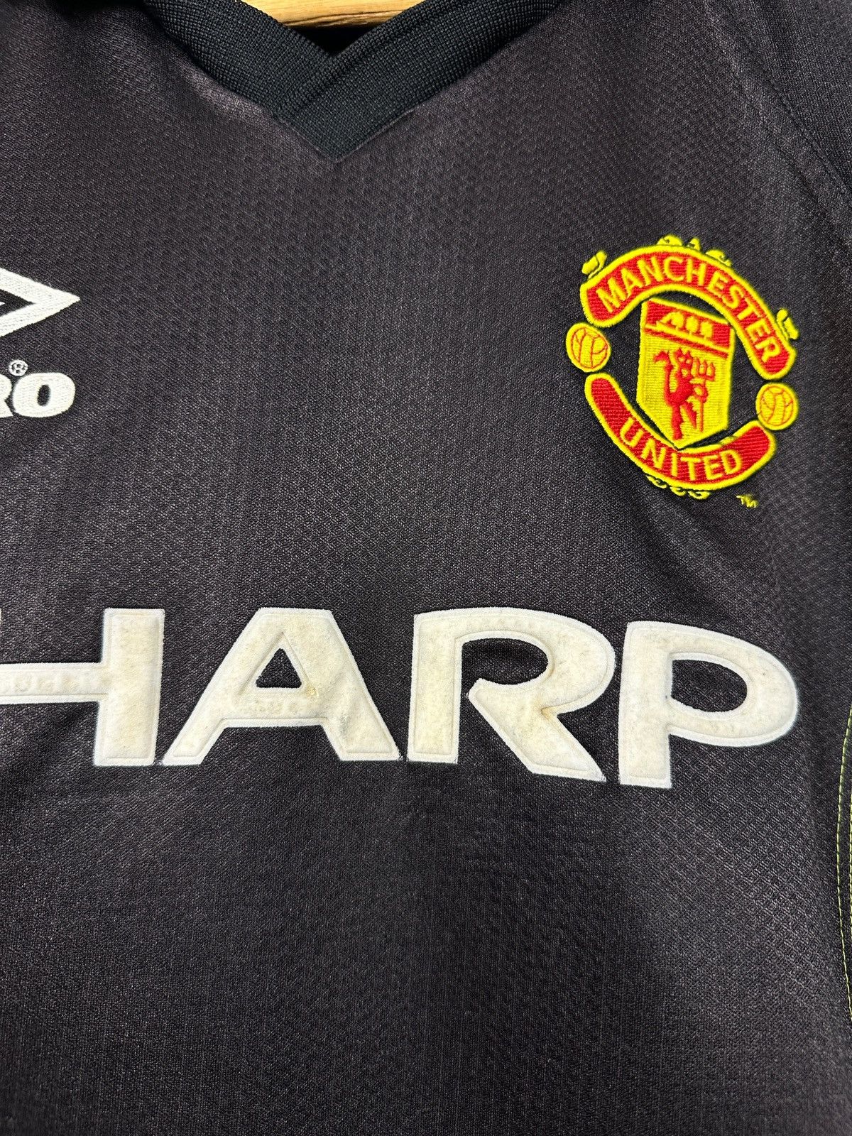 Umbro 1998/99 Umbro Manchester United Third Vintage Soccer Jersey Size US M / EU 48-50 / 2 - 12 Thumbnail