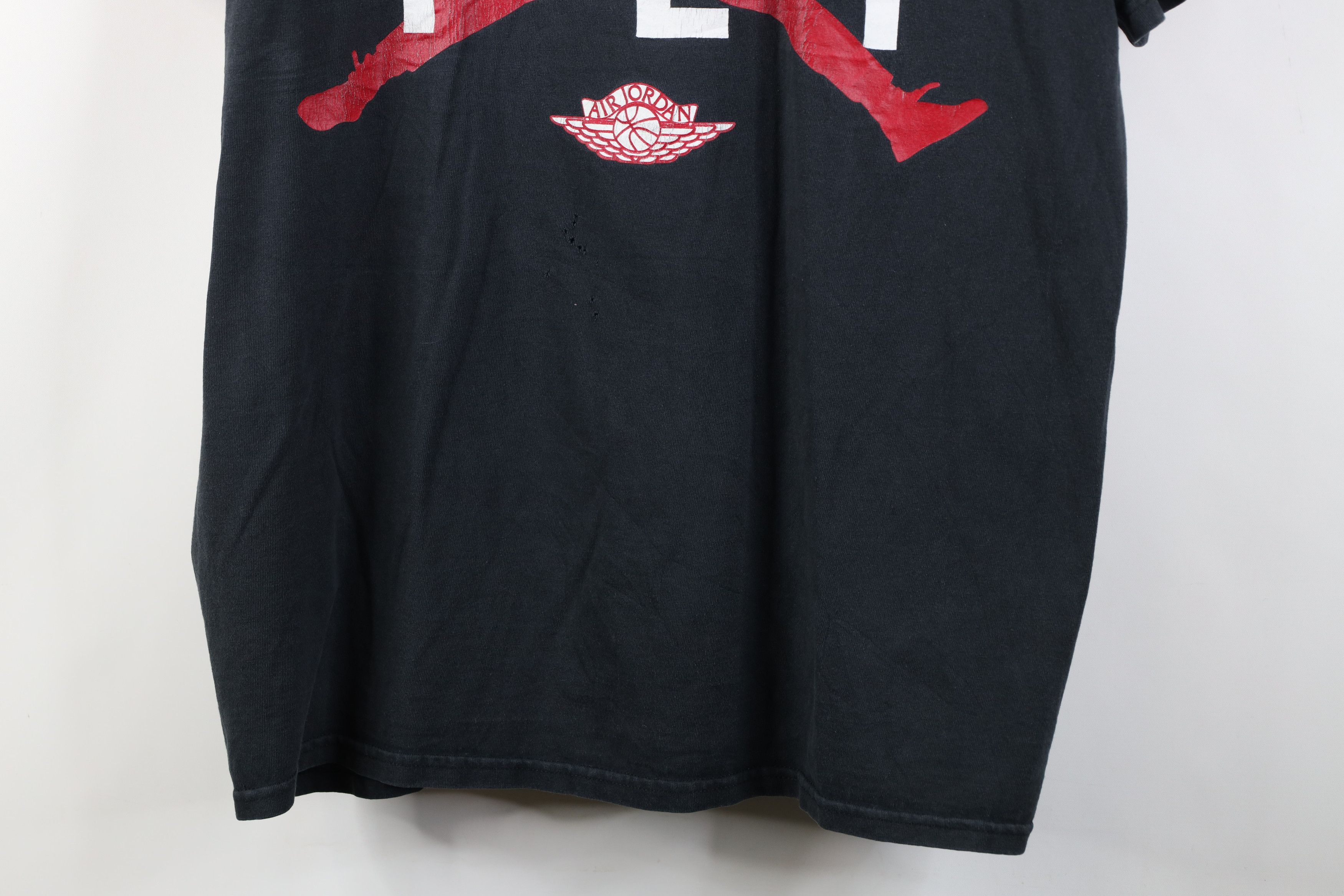 Nike Vintage Nike Air Jordan Spell Out Fly Jumpman Wings T-Shirt Size US XL / EU 56 / 4 - 3 Thumbnail