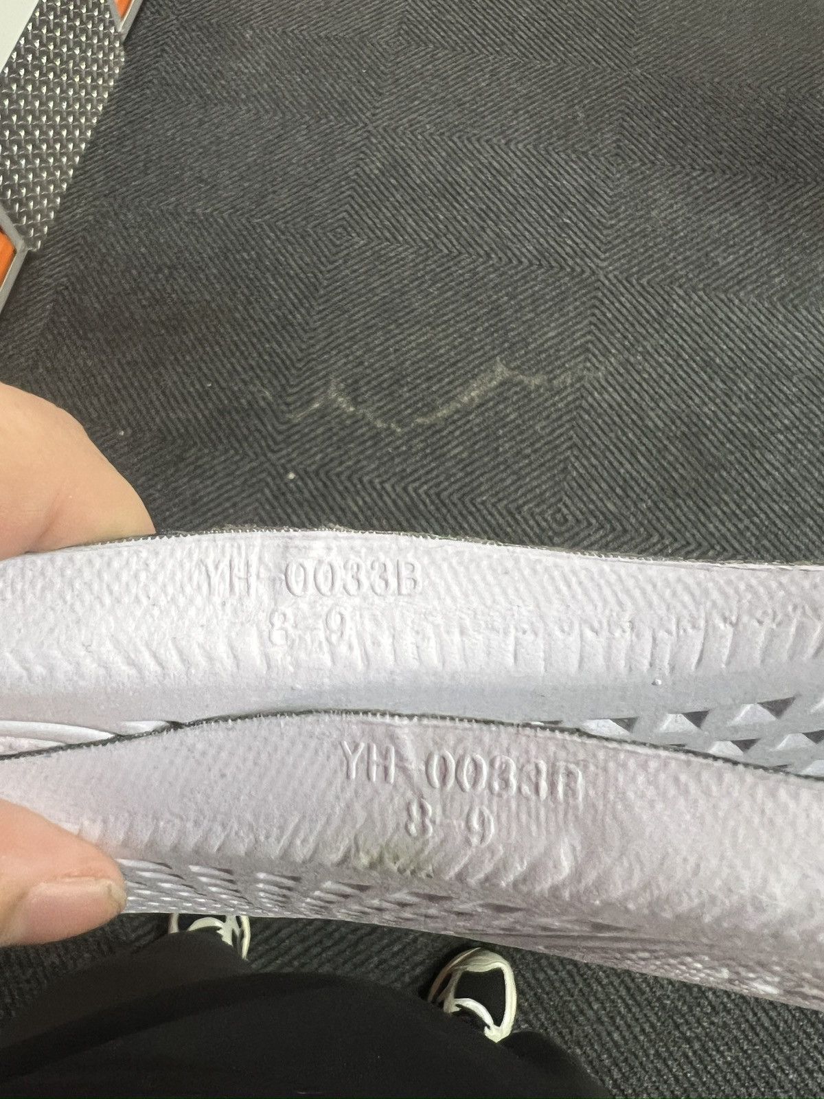 Adidas Adidas Yeezy 700 “Mauve” Size US 9 / EU 42 - 7 Thumbnail