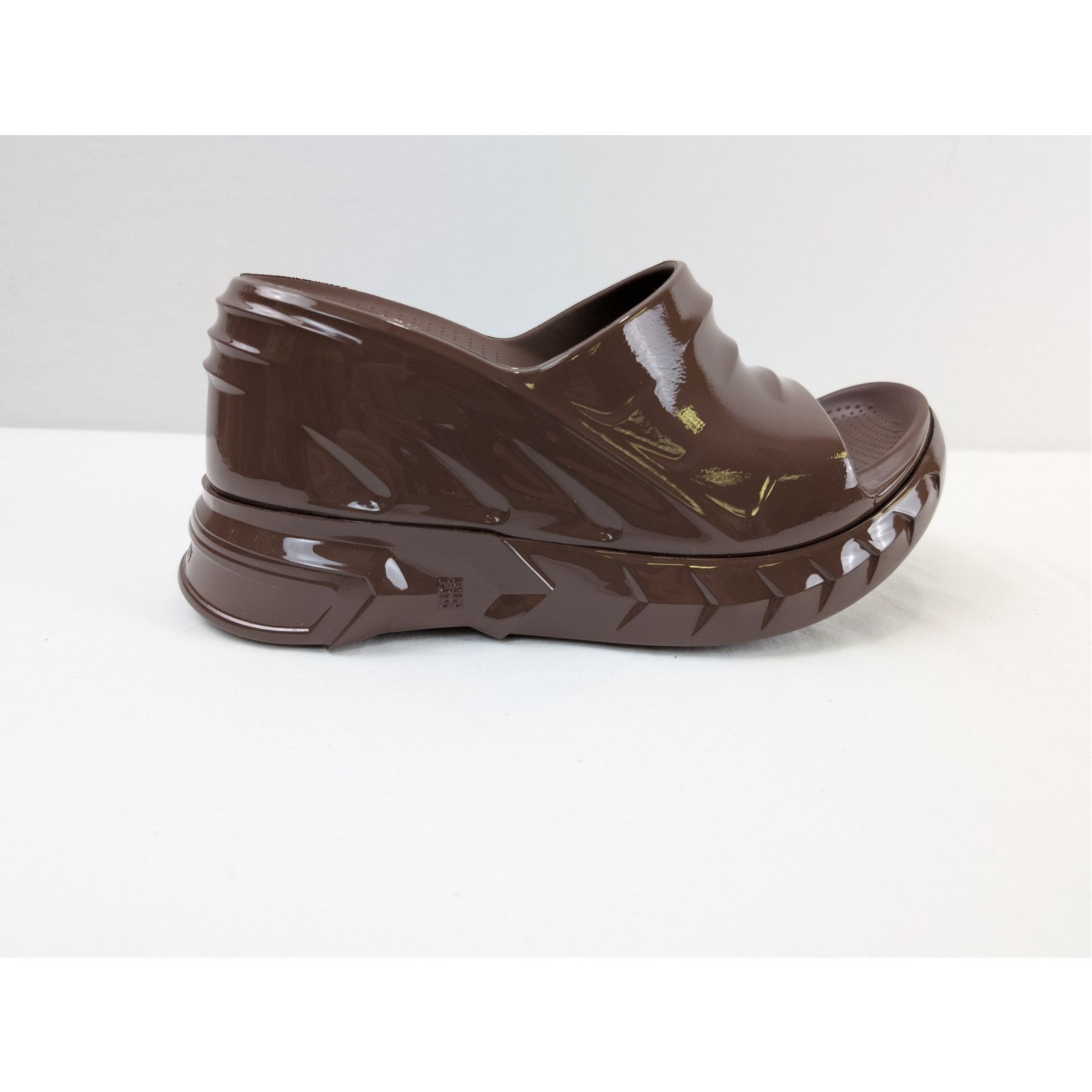 Givenchy o1rshd1 Marshmallow Slider Wedge Sandal in Chocolate Size US 9 / IT 39 - 4 Thumbnail