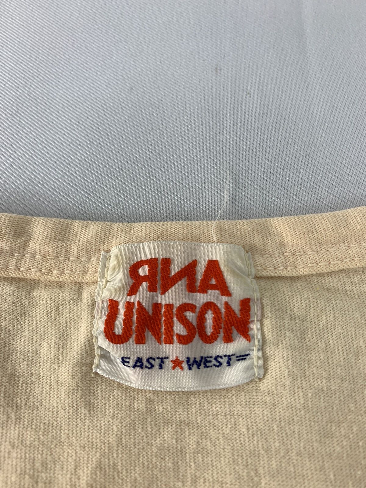 Japanese Brand RNA Inc Unison Pig Logo Printed Tee Unisex Size S / US 4 / IT 40 - 5 Thumbnail