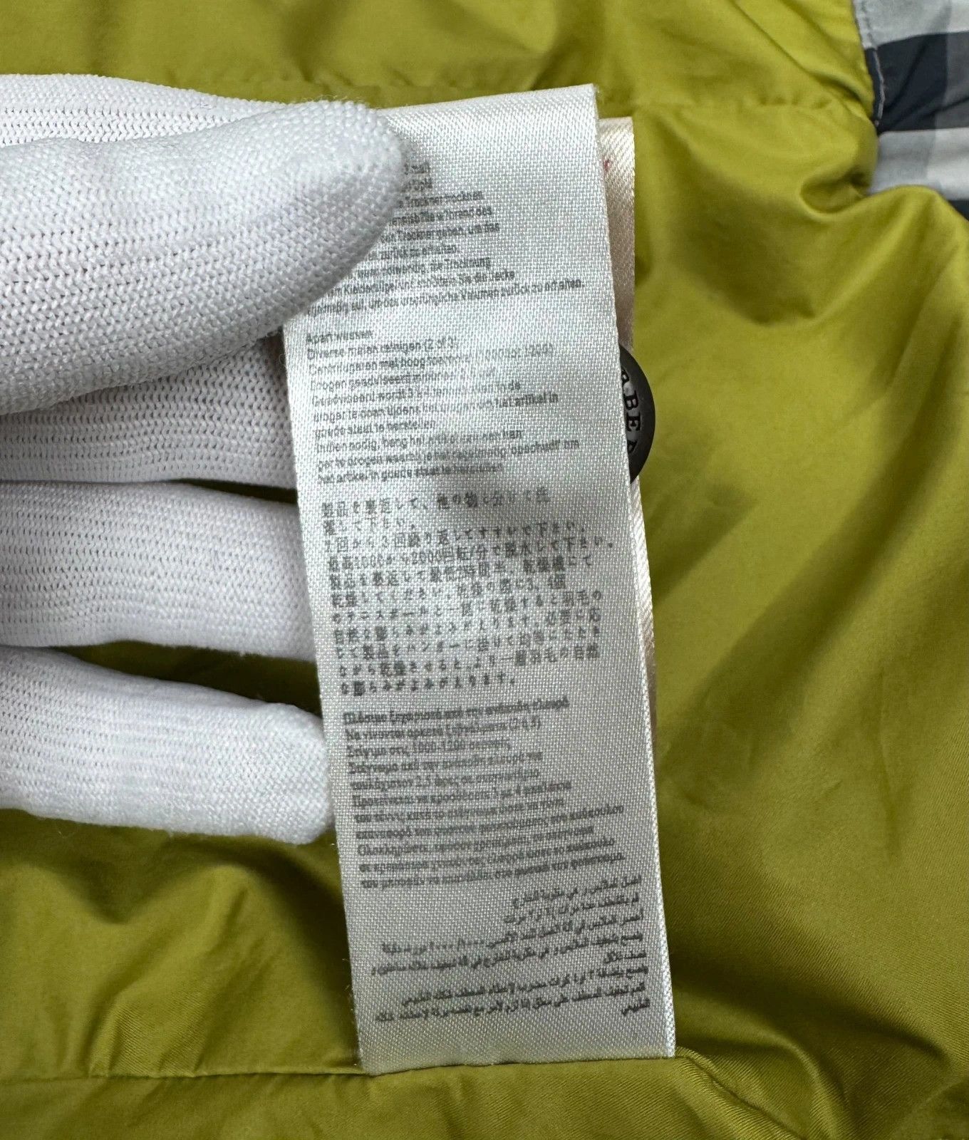 Burberry Burberry Down Puffer Jacket Checkered Hooded size 14Y S Size S / US 4 / IT 40 - 19 Thumbnail