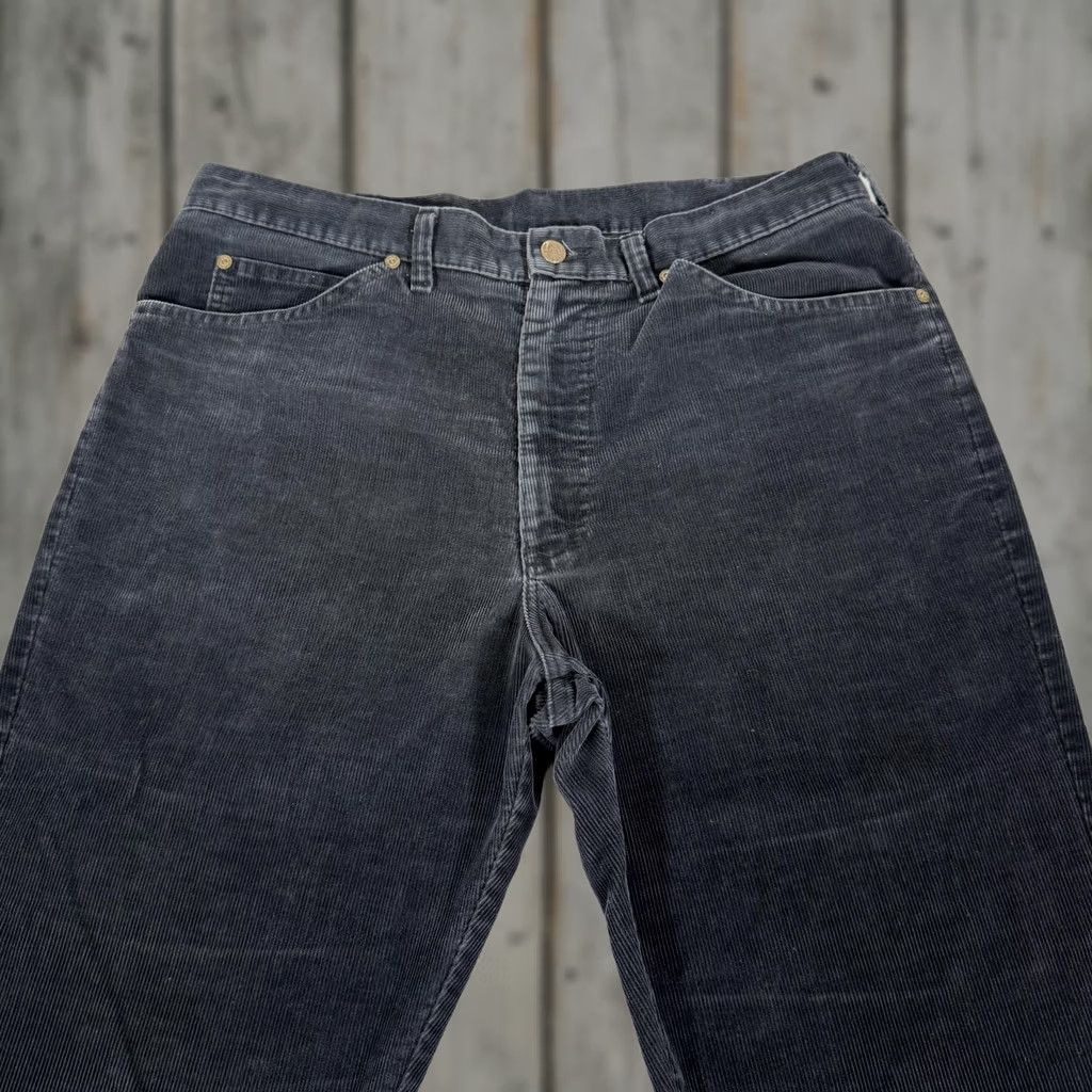 Lee VINTAGE Lee Pants Men 38x32 Black Corduroy Straight Fit 5 Pocket Western USA 80s Size US 38 / EU 54 - 1 Thumbnail