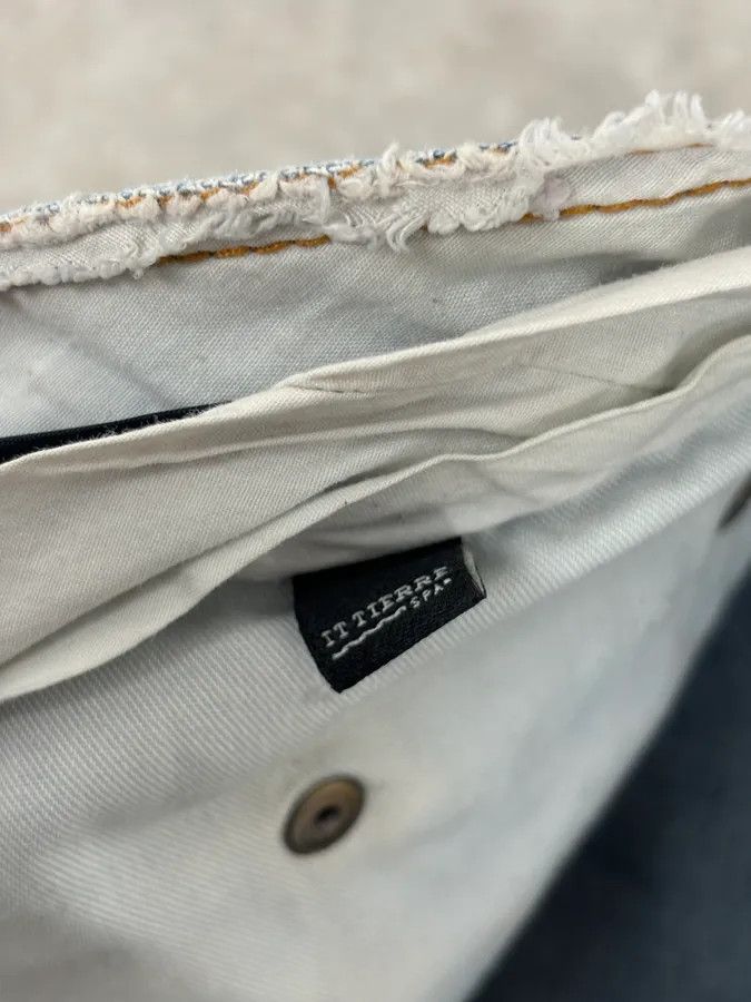Dolce & Gabbana AW2004 Dolce & Gabbana Light Blue Distressed Patch Flag Denim Jeans Size US 32 / EU 48 - 13 Thumbnail