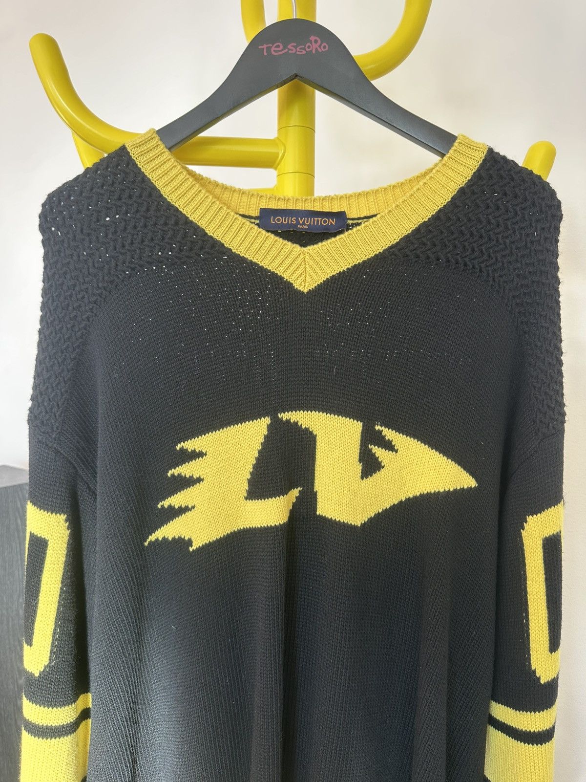 Louis Vuitton Louis Vuitton 2022 Intarsia Football Pullover Size US L / EU 52-54 / 3 - 4 Thumbnail
