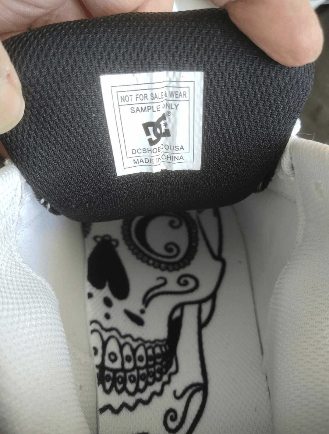DC rare dc graffik sample grunge skull shoes Size US 9 / EU 42 - 5 Thumbnail