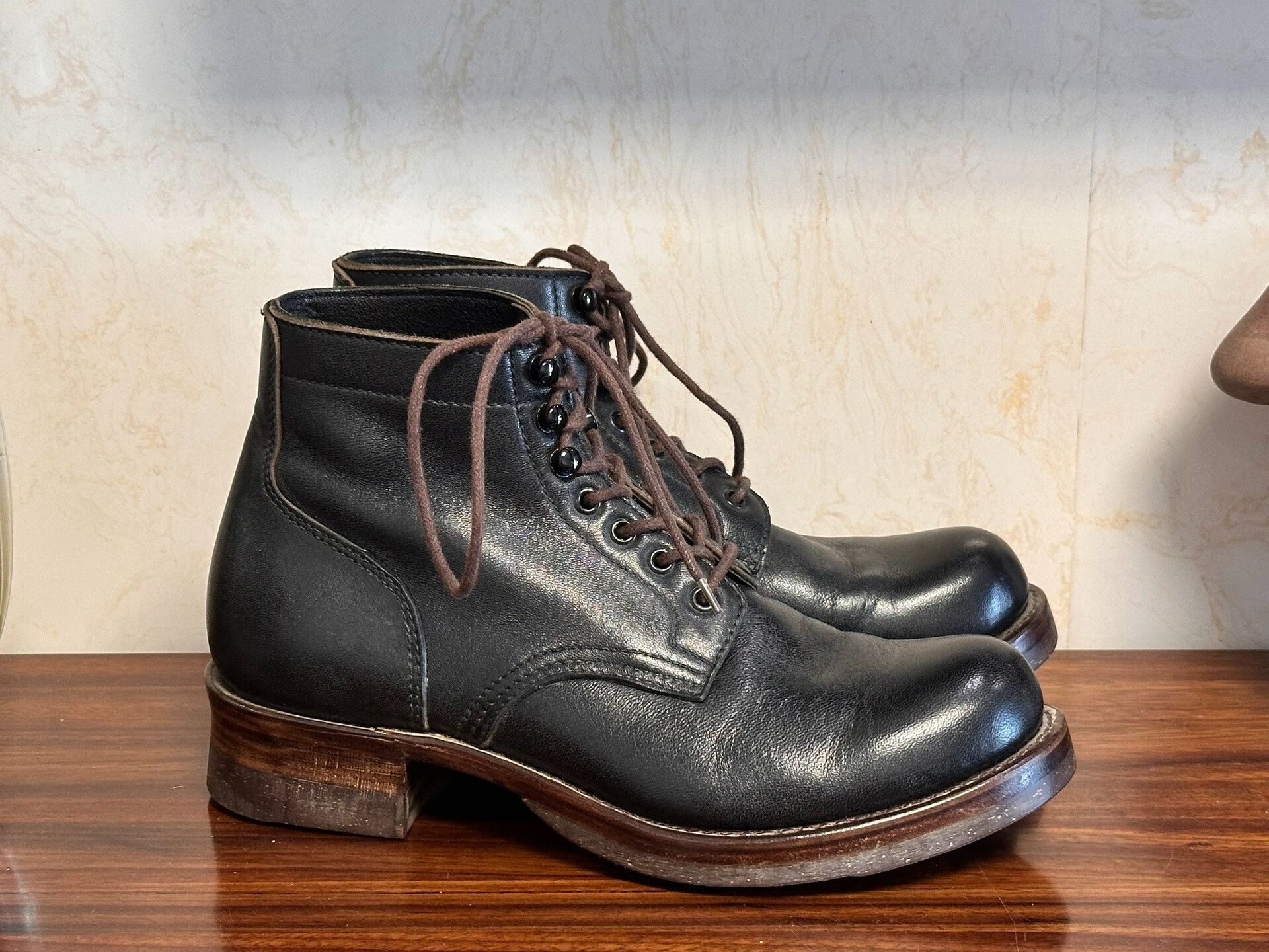 Other Work Boots with Drsole Split Sole Size US 8 / EU 41 - 1 Thumbnail