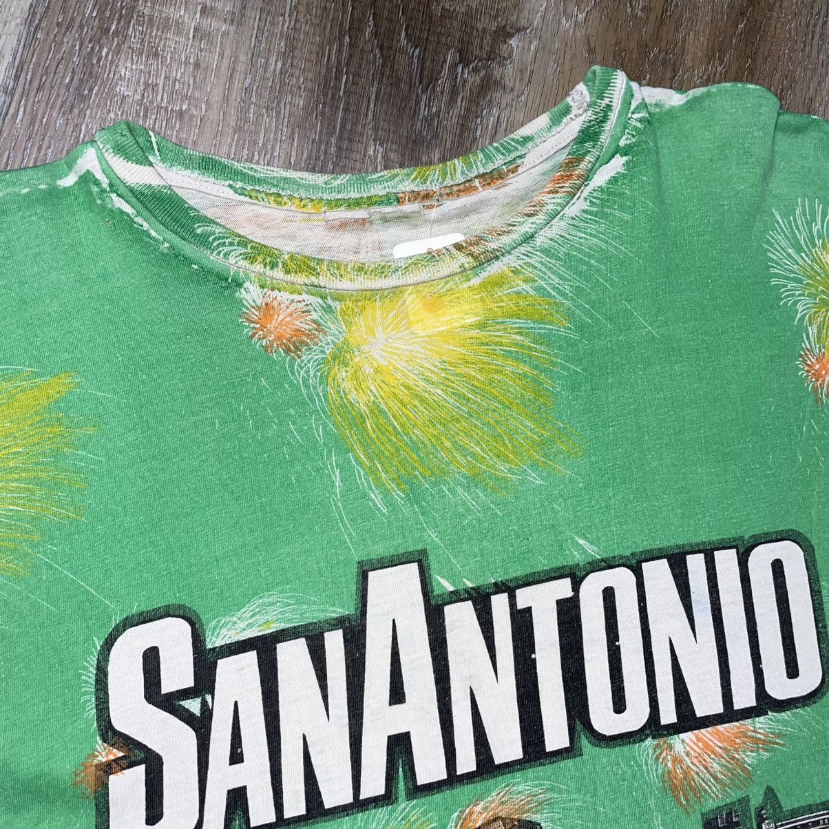 Vintage San Antonio Texas Vintage All Over Print Tee Shirt Men Large Size US L / EU 52-54 / 3 - 6 Thumbnail