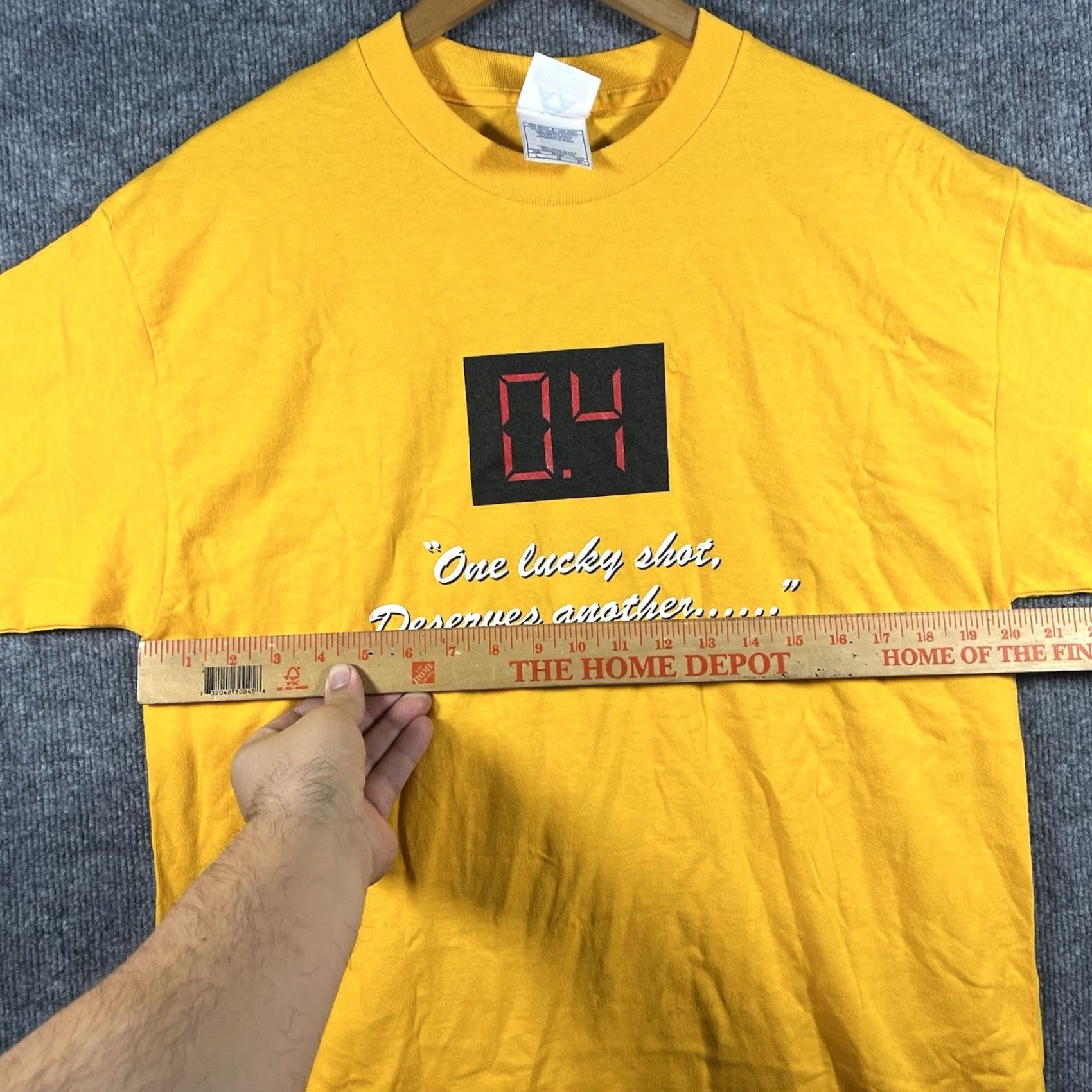 Vintage VINTAGE Los Angeles Lakers T Shirt Mens L Derrick Fisher Kobe 90s Nike Shirt USA Basketball Shirt Gold Size US L / EU 52-54 / 3 - 6 Thumbnail