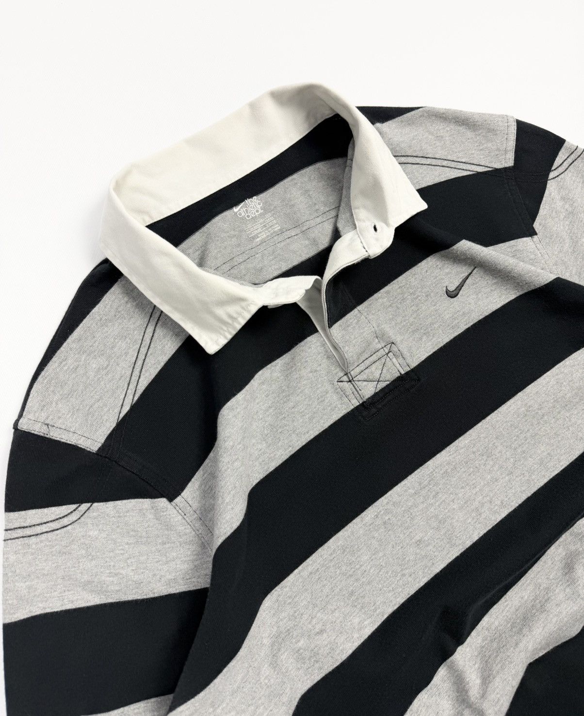 Nike Nike Vintage Y2K Rugby Striped Long Sleeve Polo Shirt Size US XL / EU 56 / 4 - 6 Thumbnail