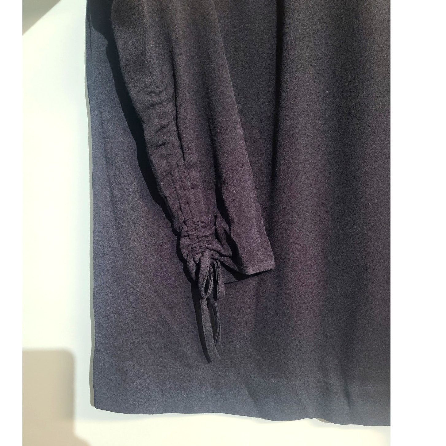 J.Crew J. Crew Point Sur drapey open V-neck top NWT Size XXS / US 00 / IT 34 - 3 Thumbnail