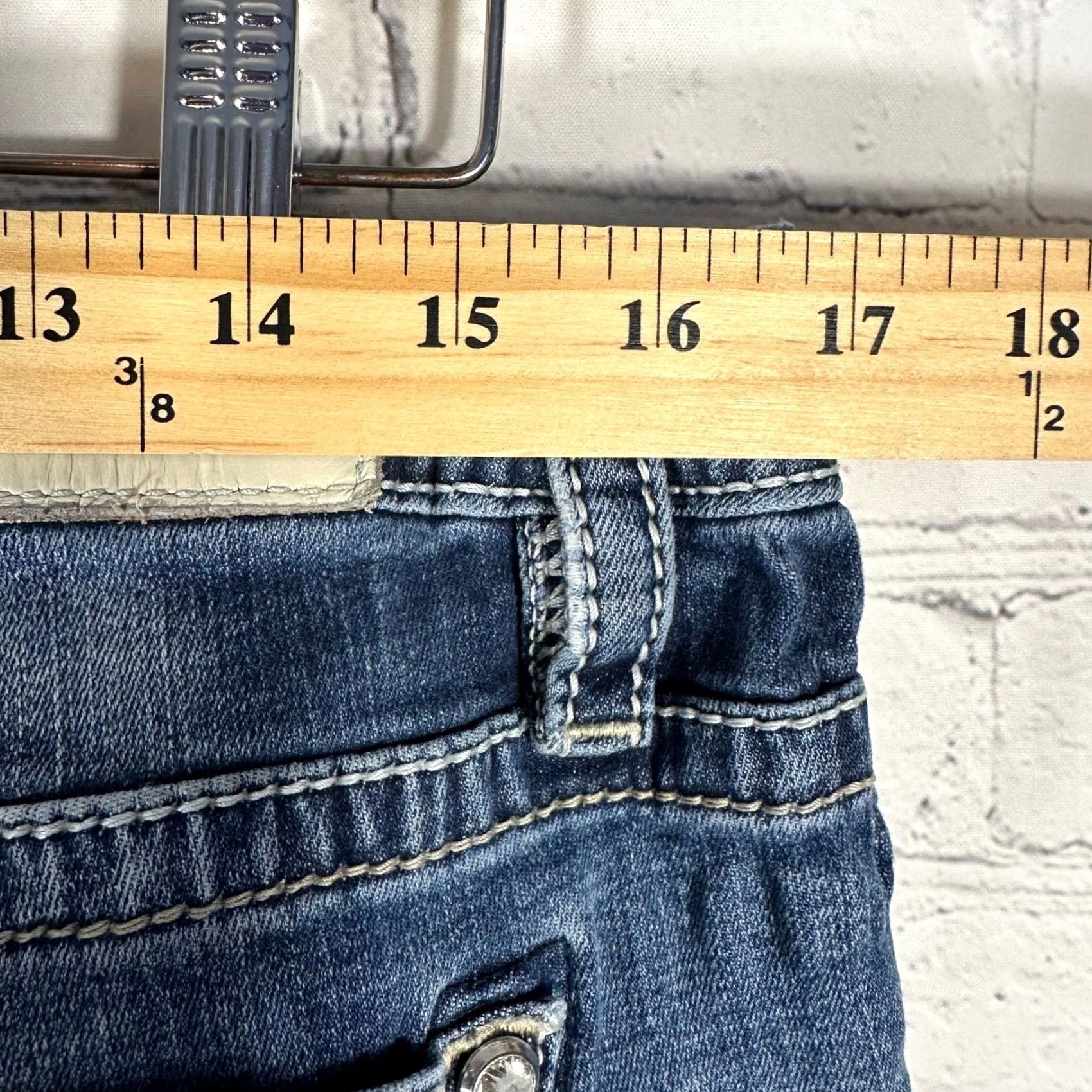 Miss Me Miss Me Jeans Distressed Straight Leg Medium Wash Blue Denim Embellished Rhinestone Pockets 5-Pocket Logo M Western Y2K Womens 32x33 Jeans Size 24" / US 00 / IT 34 - 7 Thumbnail