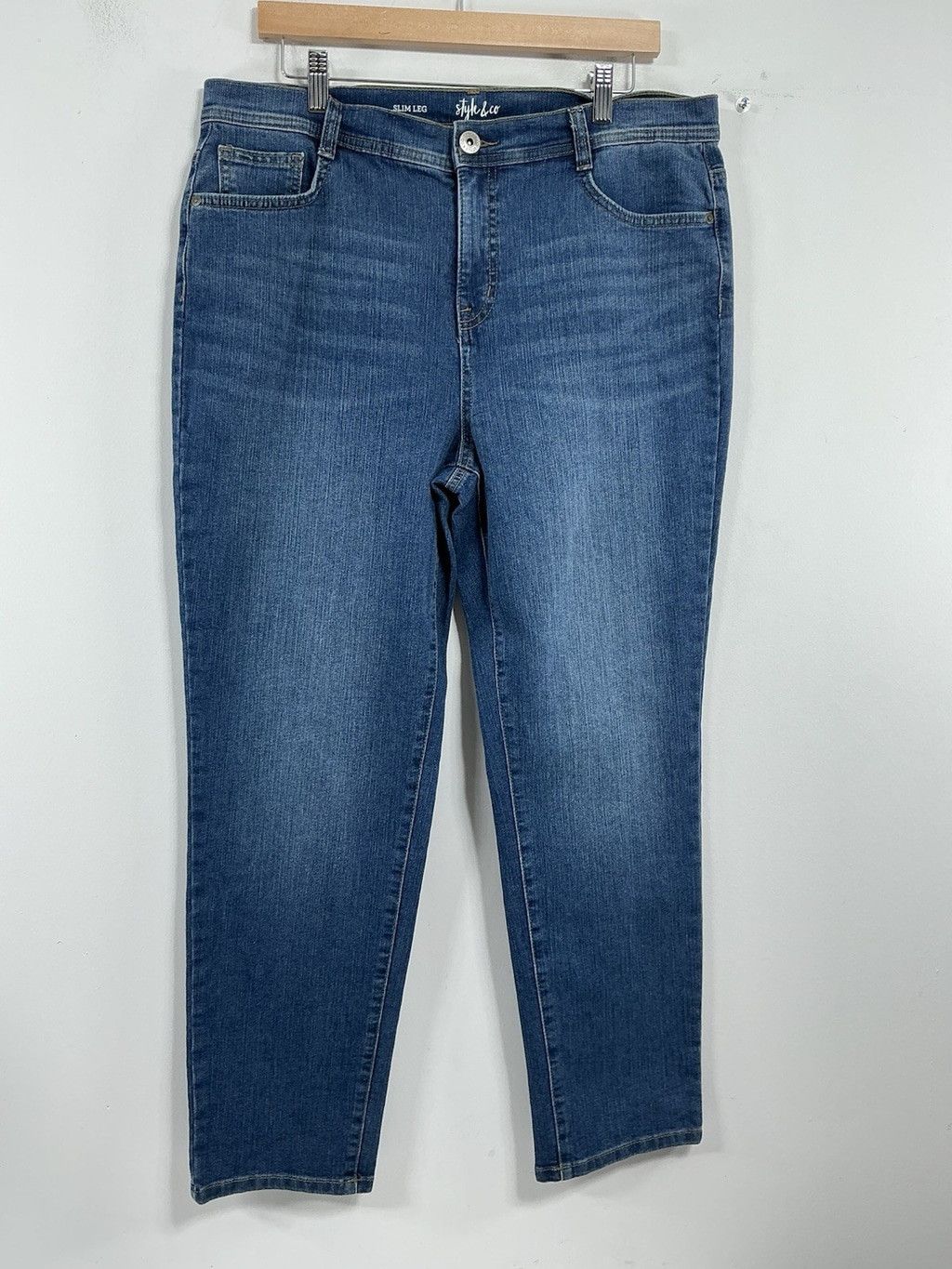 Style & Co Womans Style & Co Slim Leg Blue Jeans 16P 0110/J-3 Size 38" / US 16 / IT 52 - 1 Thumbnail
