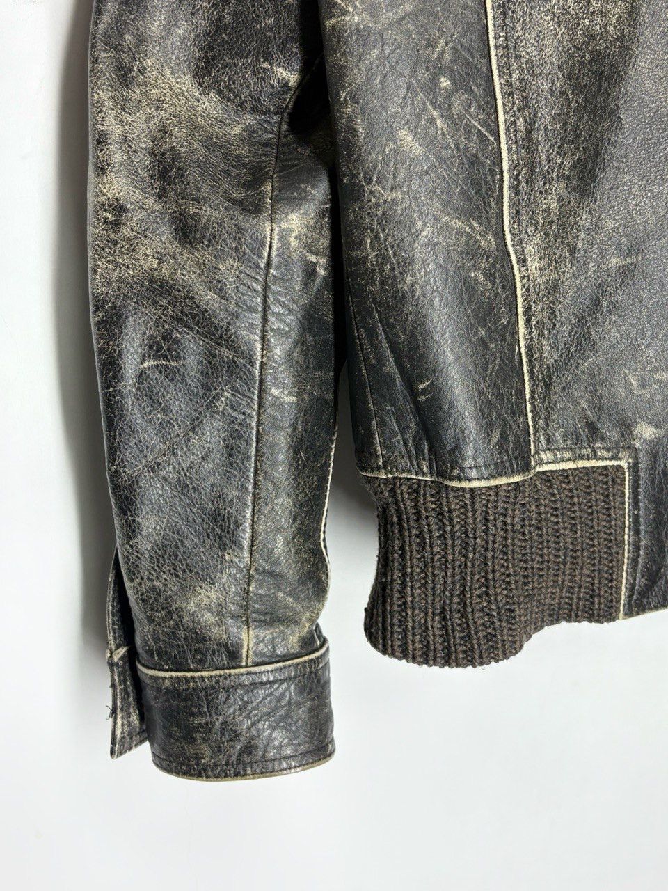 Hugo Boss Vintage 90s Hugo Boss Avant Garde Heavy Leather Jacket Size US M / EU 48-50 / 2 - 15 Thumbnail